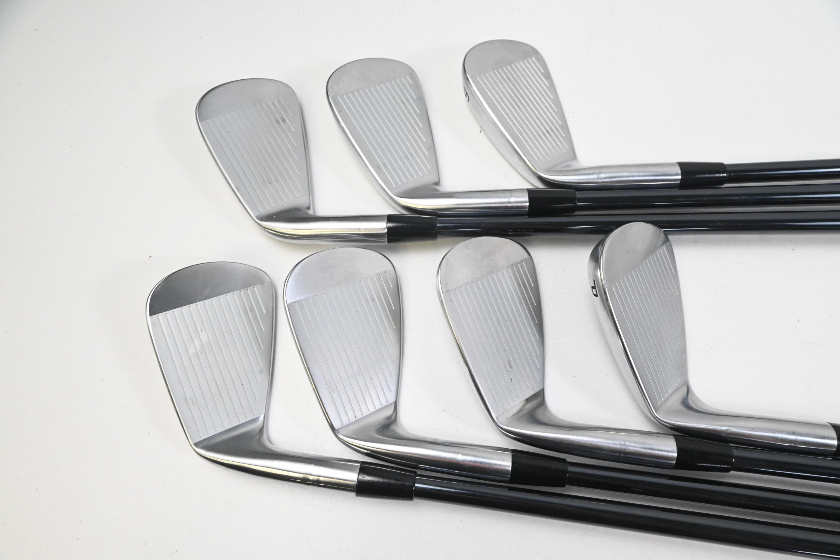 Cobra King CB/MB Combo Irons / 4-PW / Regular Flex UST Mamiya Recoil Dart 90