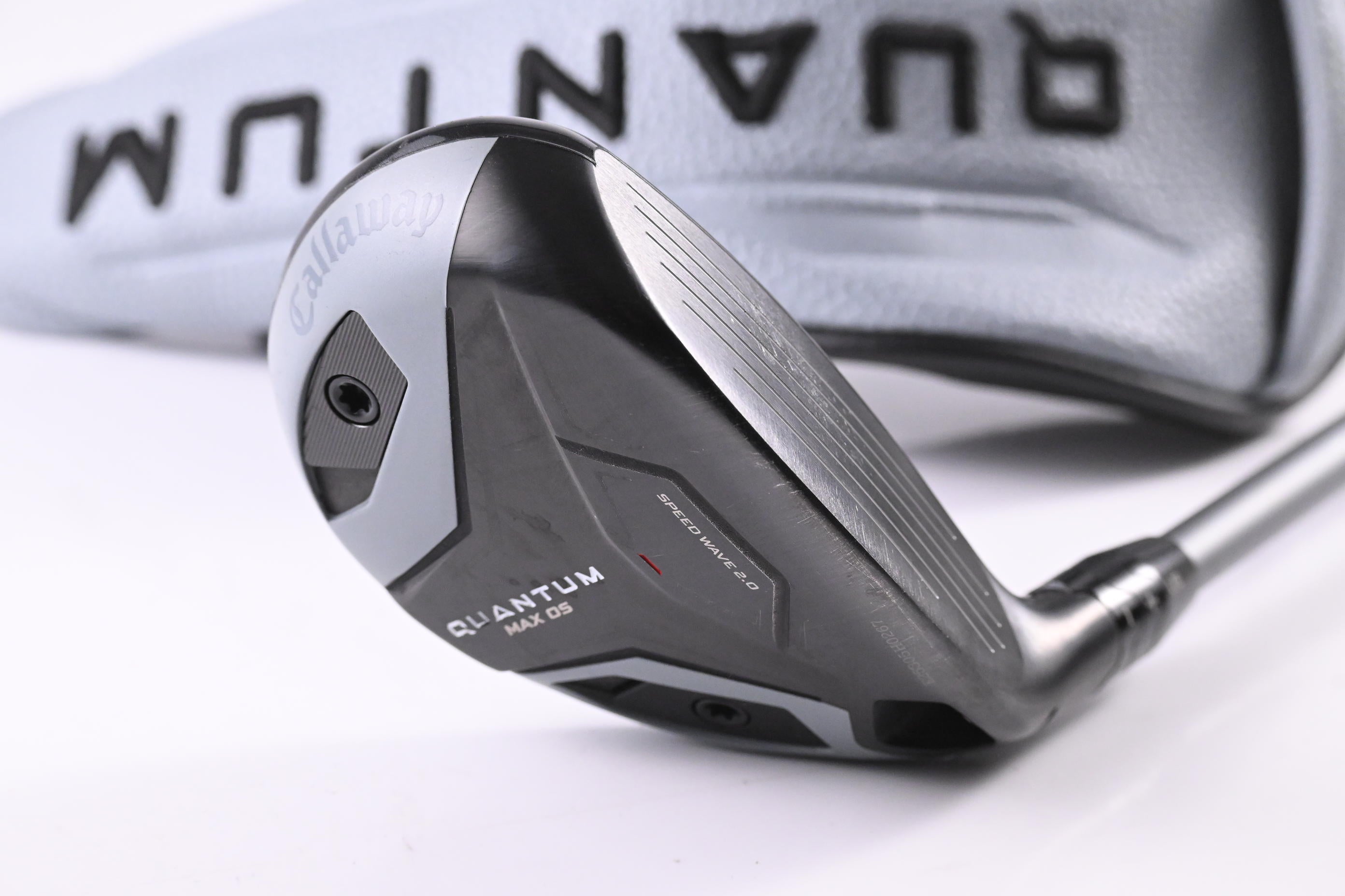 Callaway Quantum Max OS #4 Hybrid / 20 Degree / Regular Flex Denali Frost Silver 60