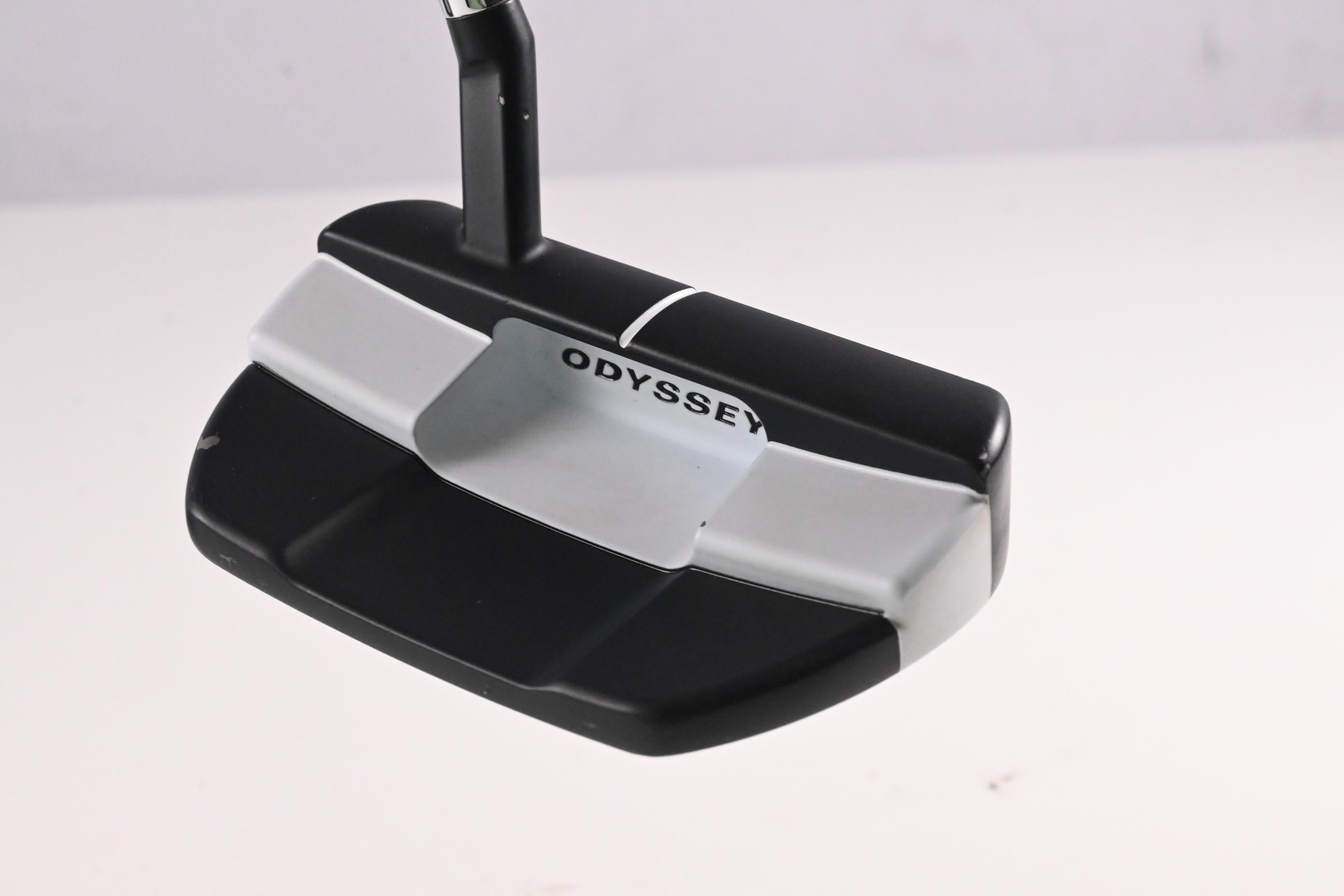 Odyssey White Hot Versa Three T S Putter / 34 Inch