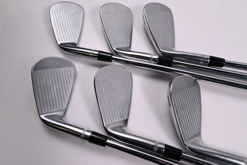 Callaway Apex CB 24 Irons / 5-PW / X-Flex Project X Shafts
