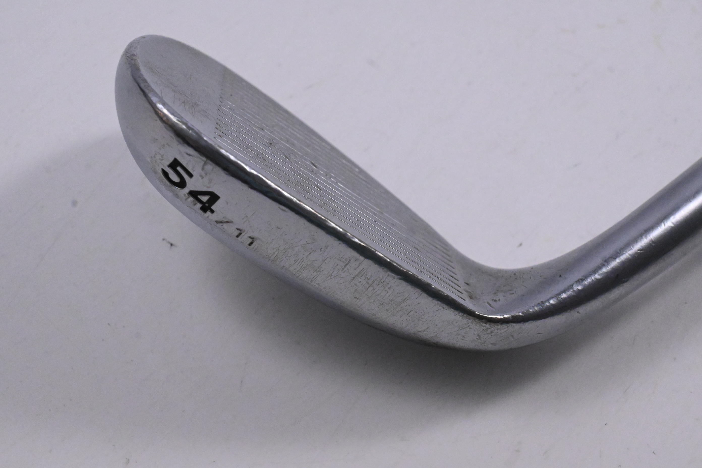 Cleveland RTX-3 Sand Wedge / 54 Degree / Wedge Flex Dynamic Gold Shaft