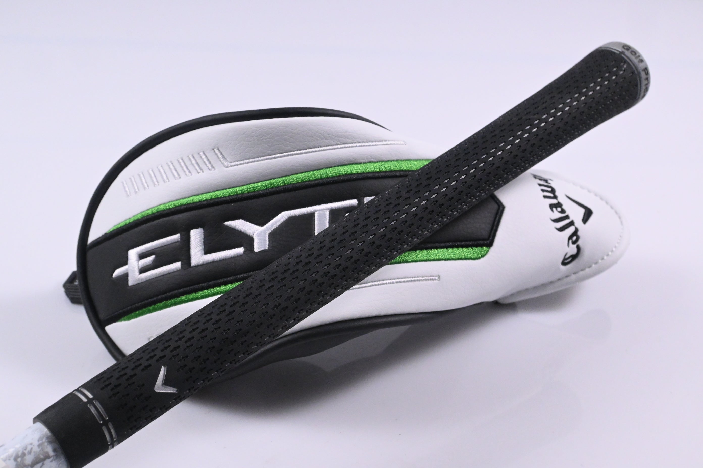 Callaway Elyte #4 Hybrid / 22 Degree / Regular Flex Denali Charcoal 60 Shaft