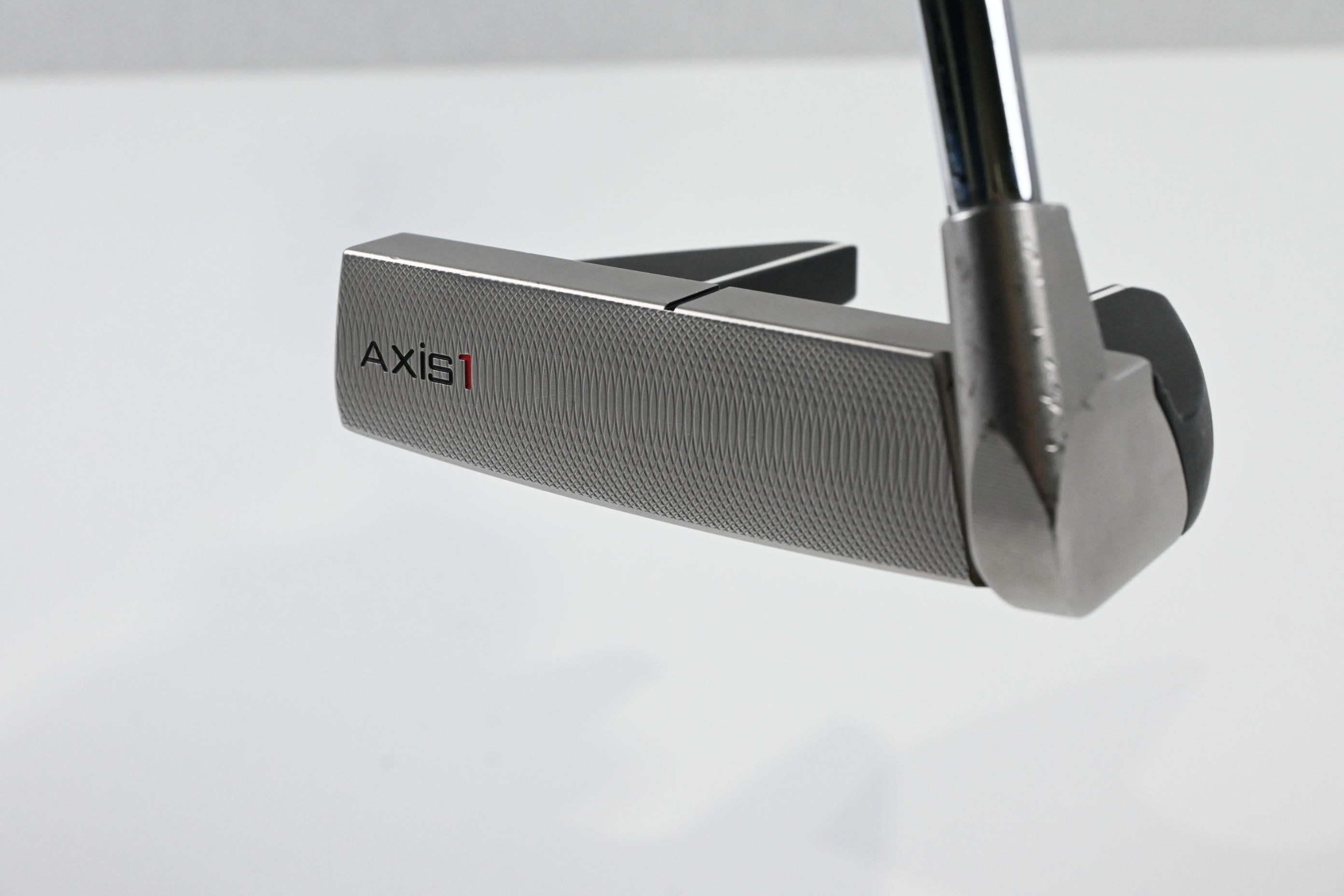 Axis1 Rose Putter / 35 Inch