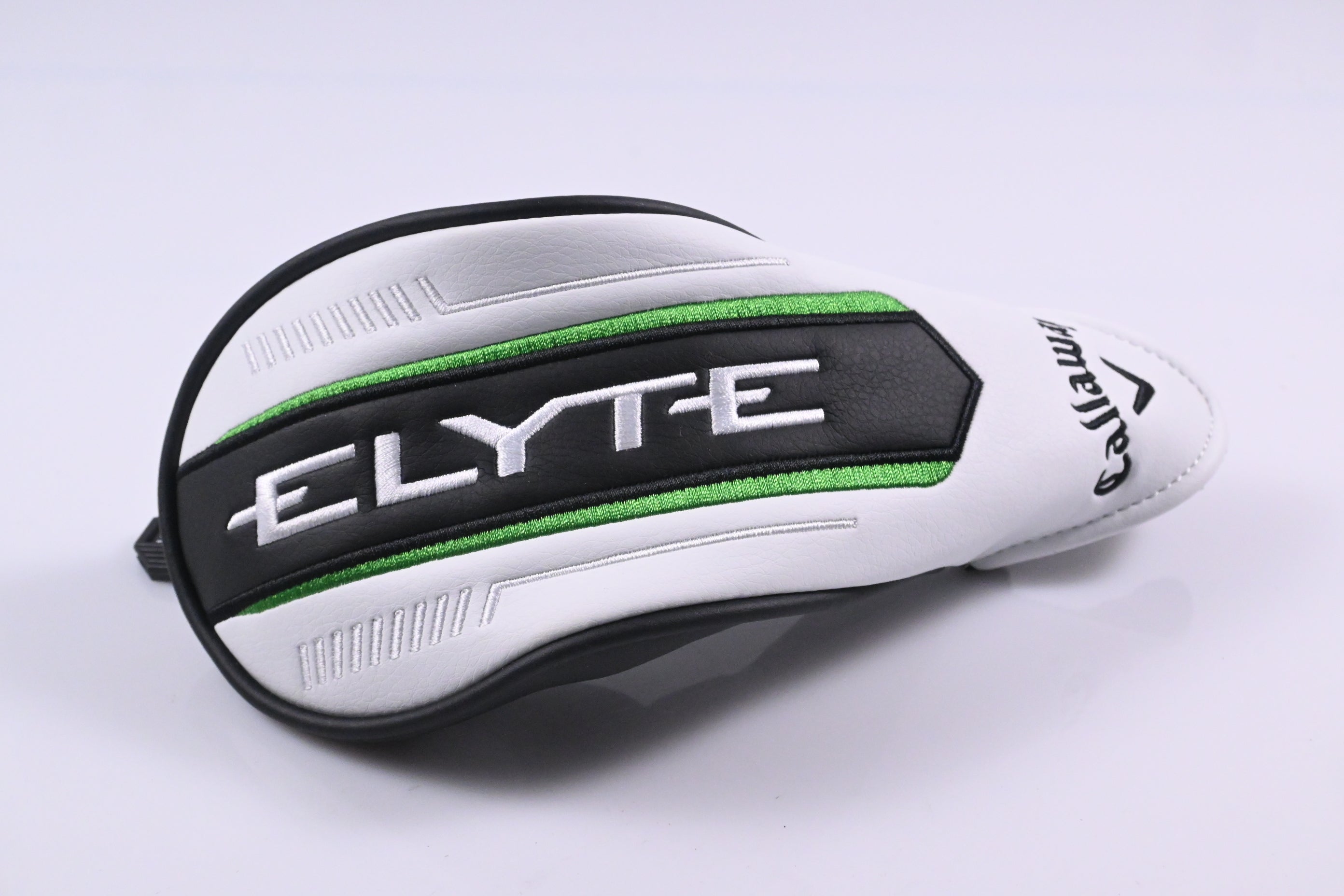 Callaway Elyte #4 Hybrid / 22 Degree / Regular Flex Denali Charcoal 60 Shaft