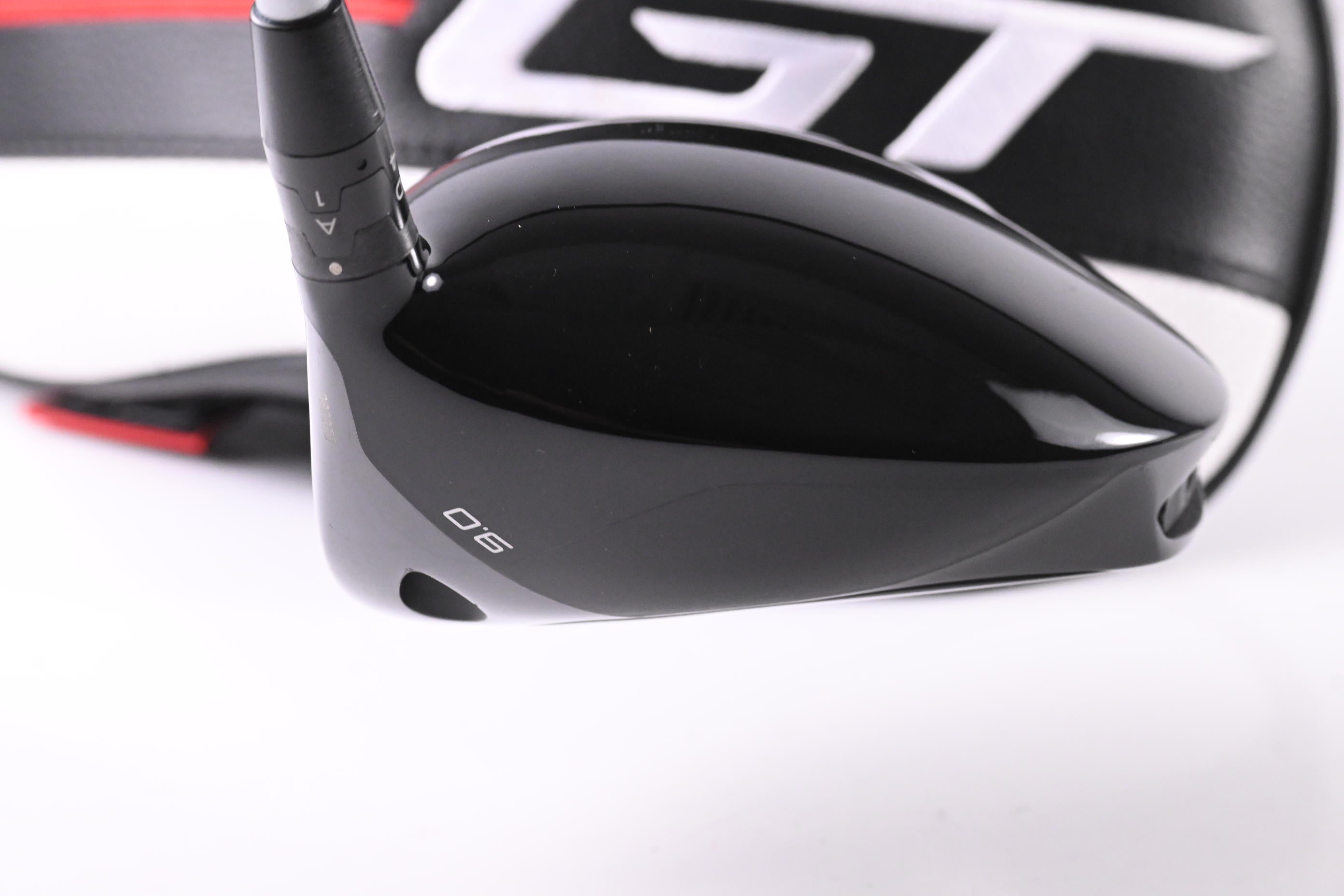 Titleist GT4 Driver / 9 Degree / X-Flex Graphite Design Tour AD UB-7 Shaft