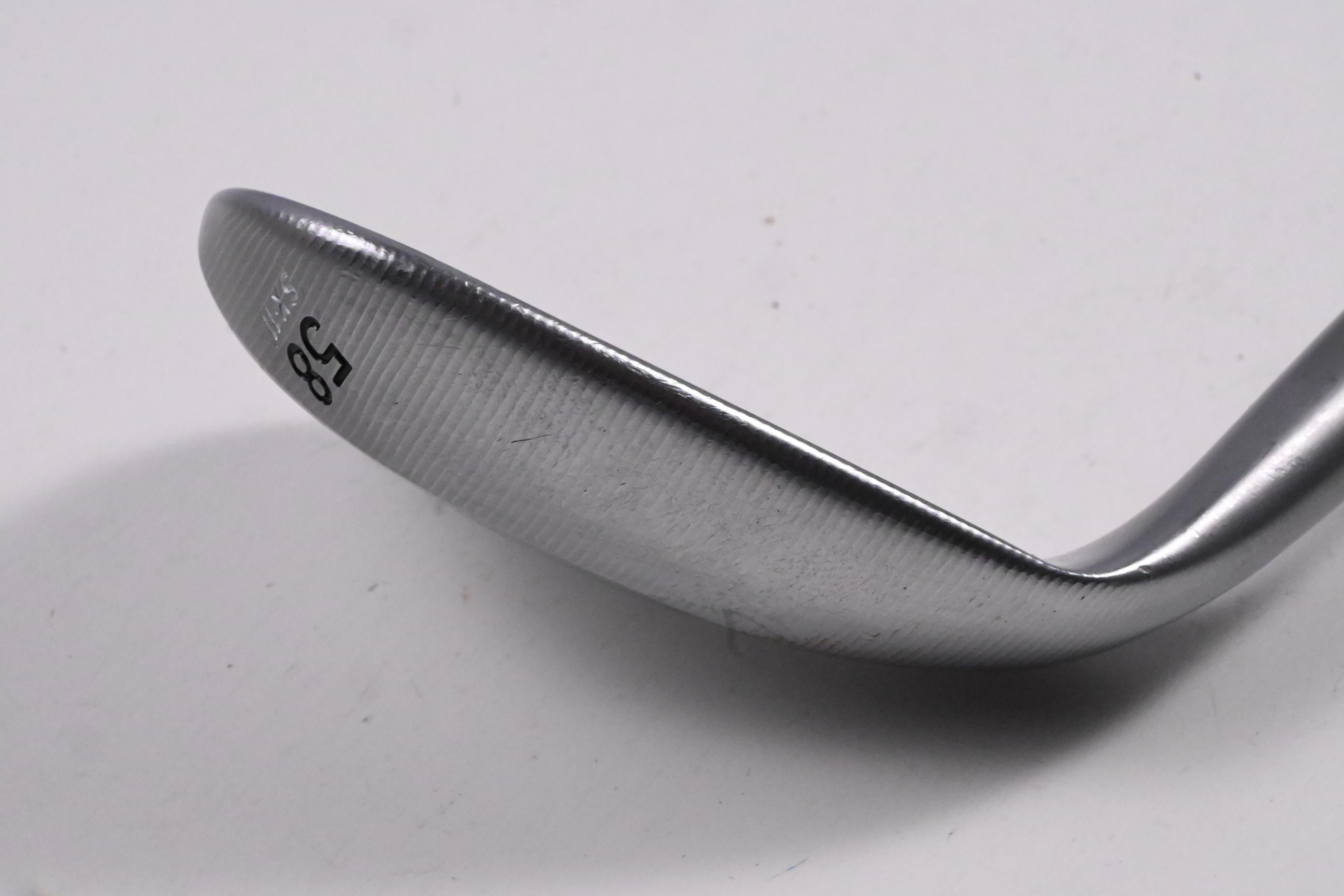 Taylormade Milled Grind 5 Lob Wedge / 58 Degree / Regular Flex KBS Tour Lite