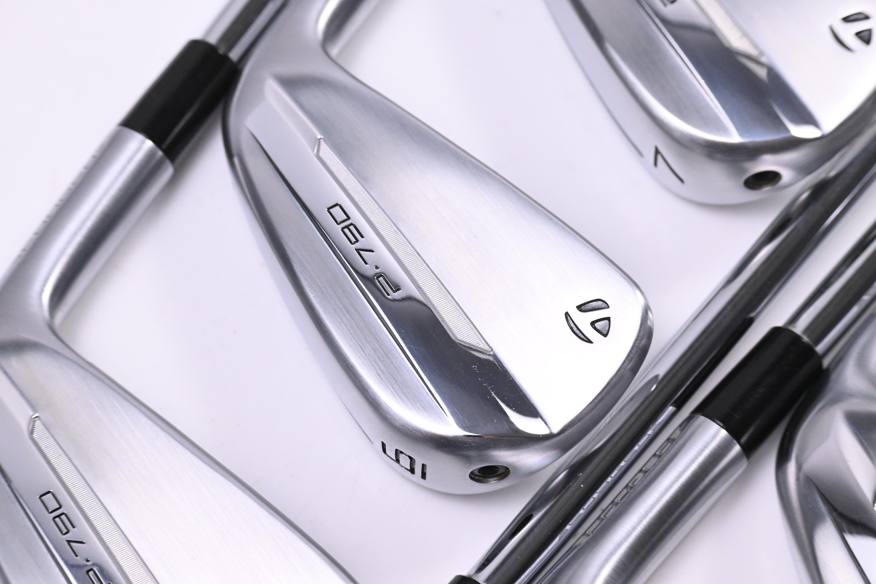 Taylormade P790 2025 Irons / 5-PW+GW / Regular Flex N.S.Pro 750GH Neo Shafts