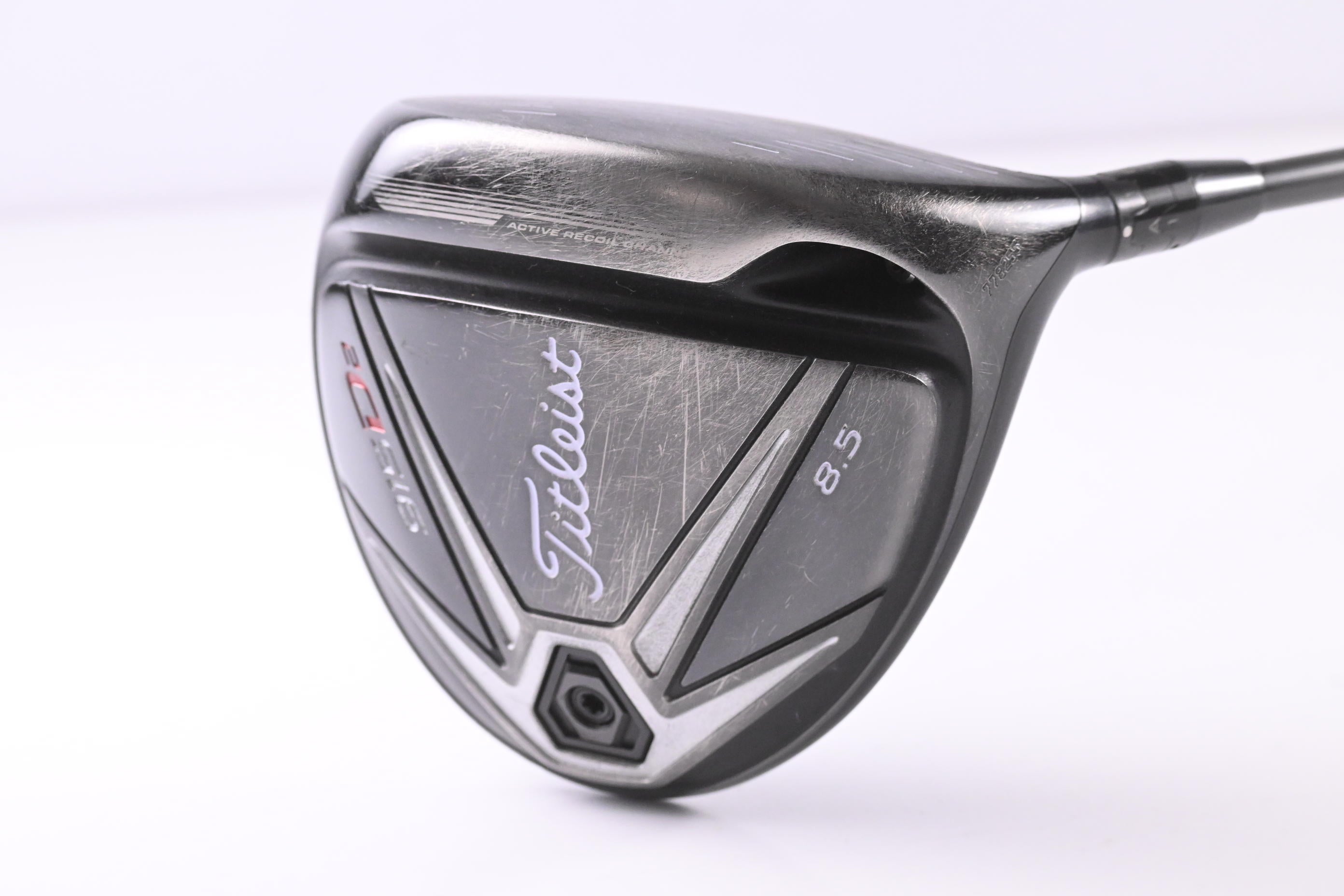 Titleist 915 D2 Driver / 8.5 Degree / Stiff Flex Diamana LTD S+ 60 Shaft