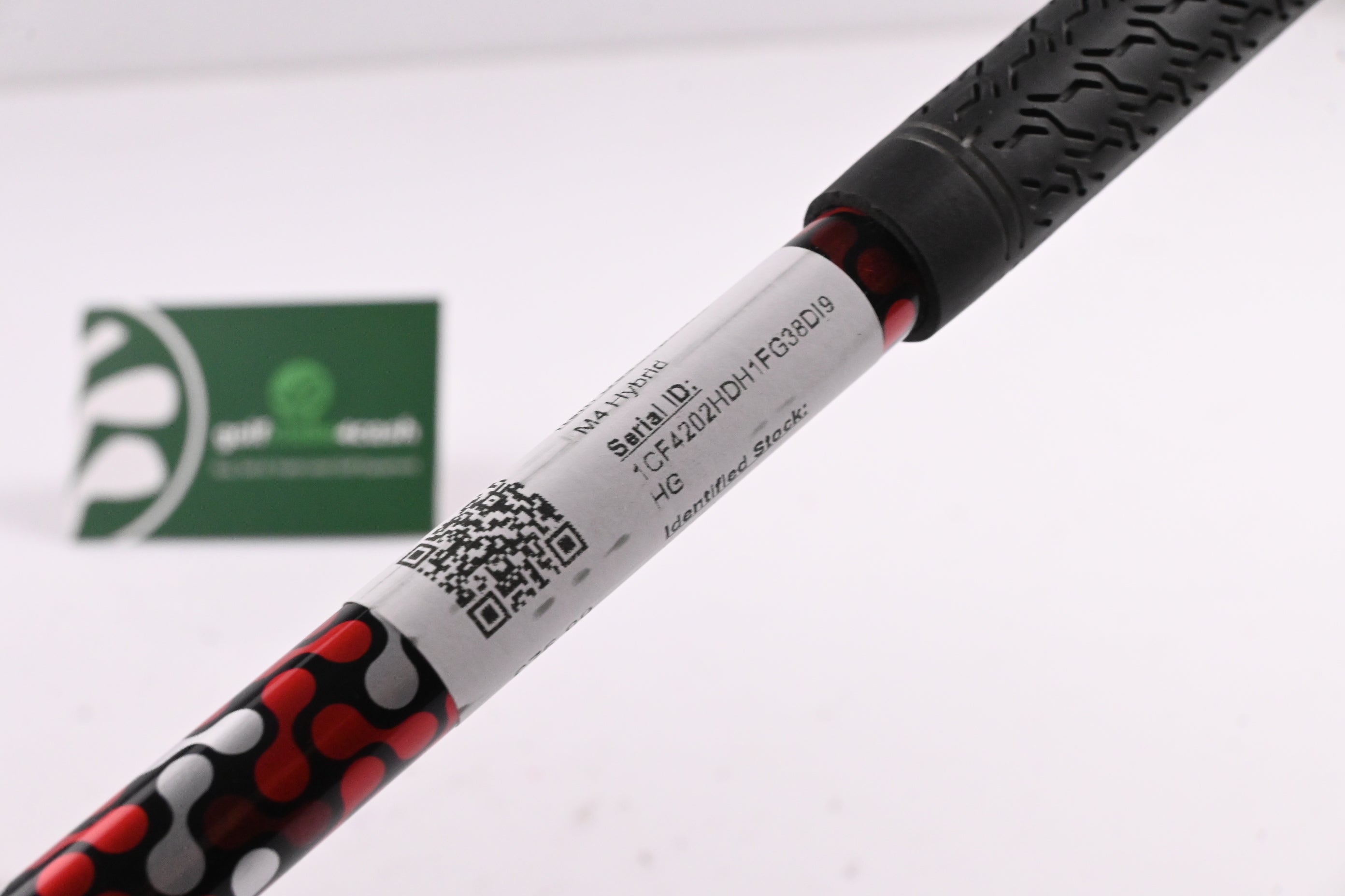 Left Hand Taylormade M4 #3 Hybrid / 19 Degree / Regular Flex Atmos Red 6 Shaft