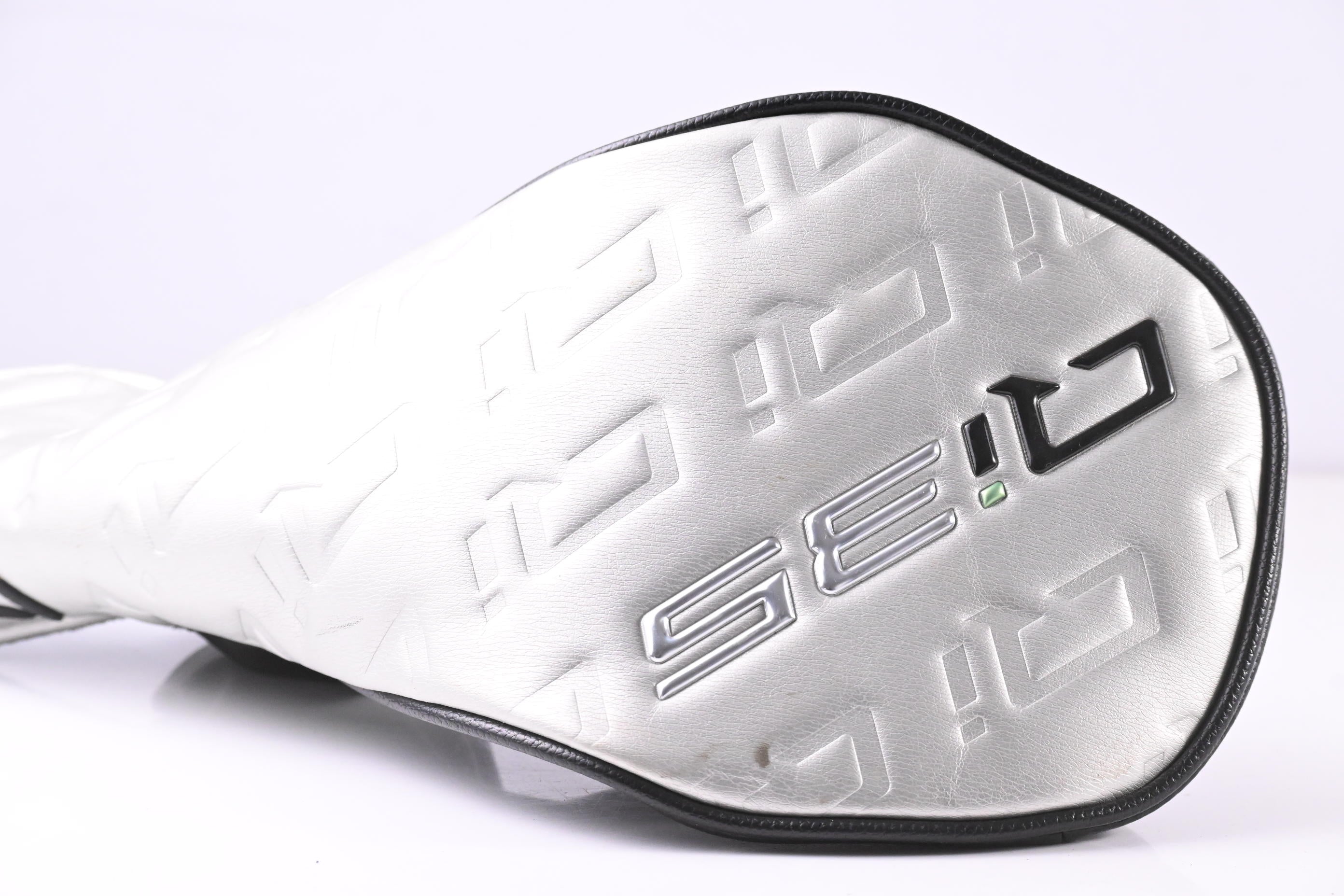 Taylormade Qi35 LS Driver / 9 Degree / Stiff Flex Kai'li White Dark Waves 60