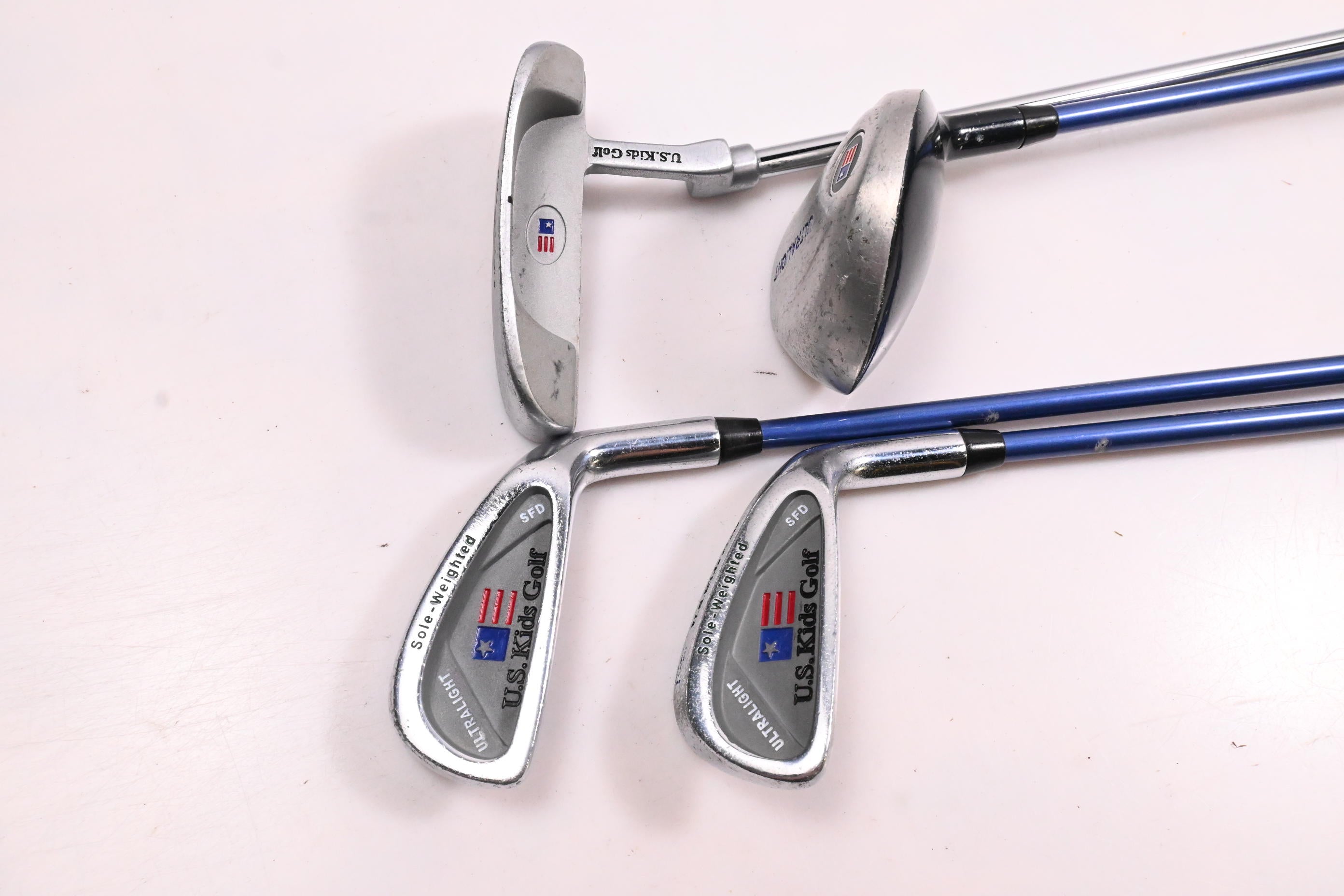 Junior US Kids Ultralight Package Set / Woods, Irons, Putter, Bag