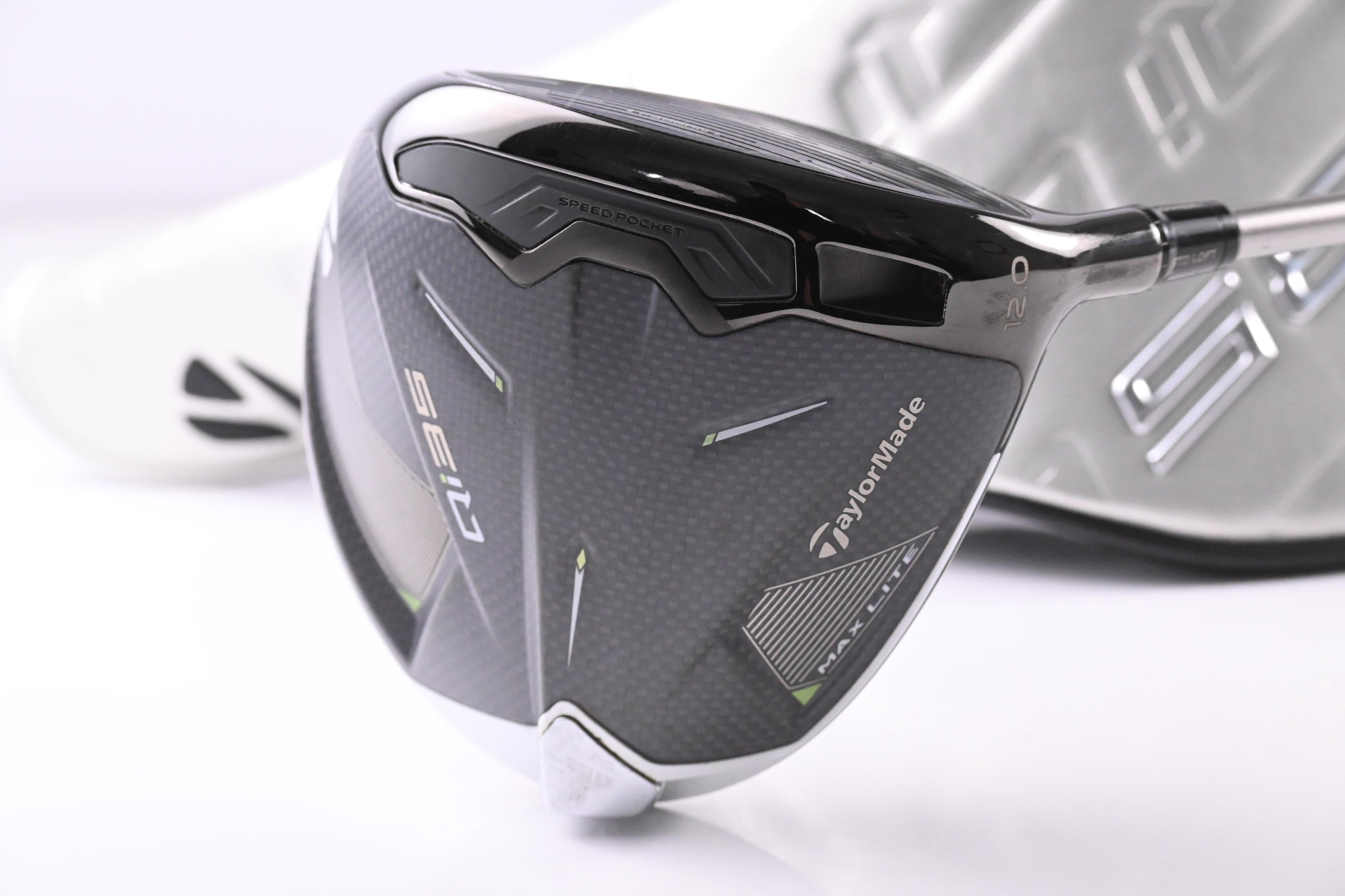 Taylormade Qi35 Max Lite Driver / 12 Degree / Regular Flex UST Helium NCT 5
