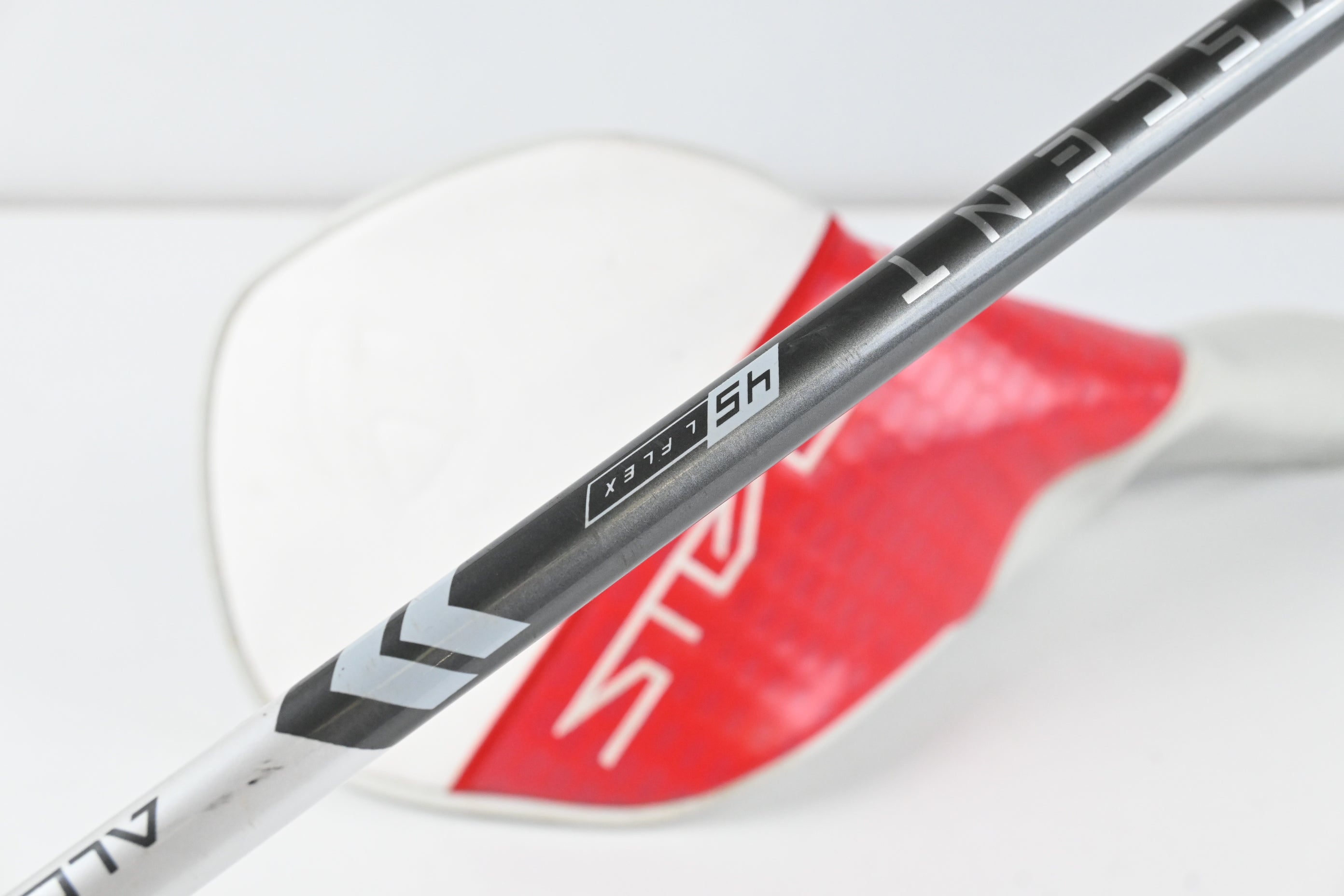 Ladies Taylormade Stealth 2 HD Driver / 12 Degree / Ladies Flex Aldila Ascent 45