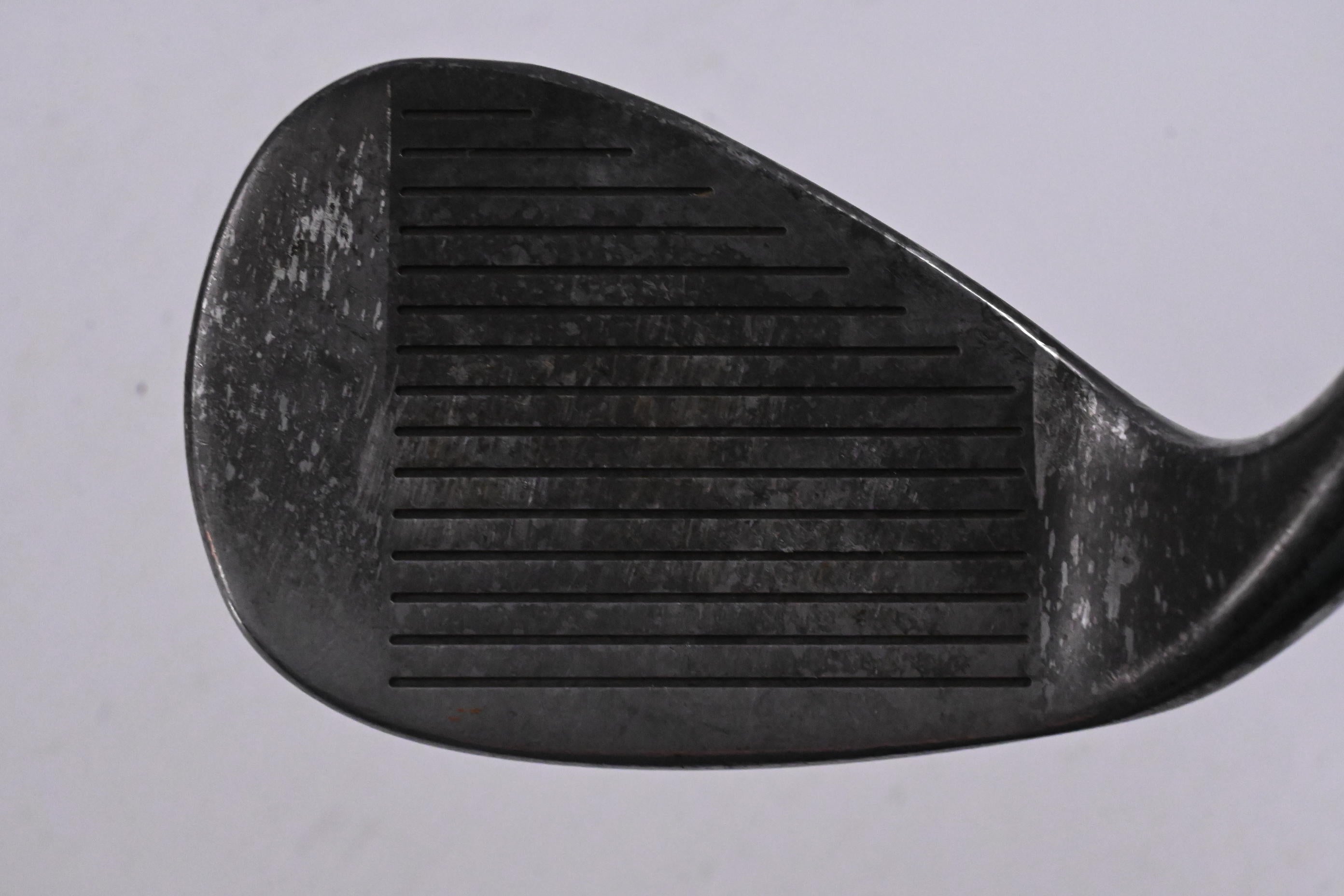Cleveland CG10 Sand Wedge / 56 Degree / Wedge Flex Dynamic Gold Shaft