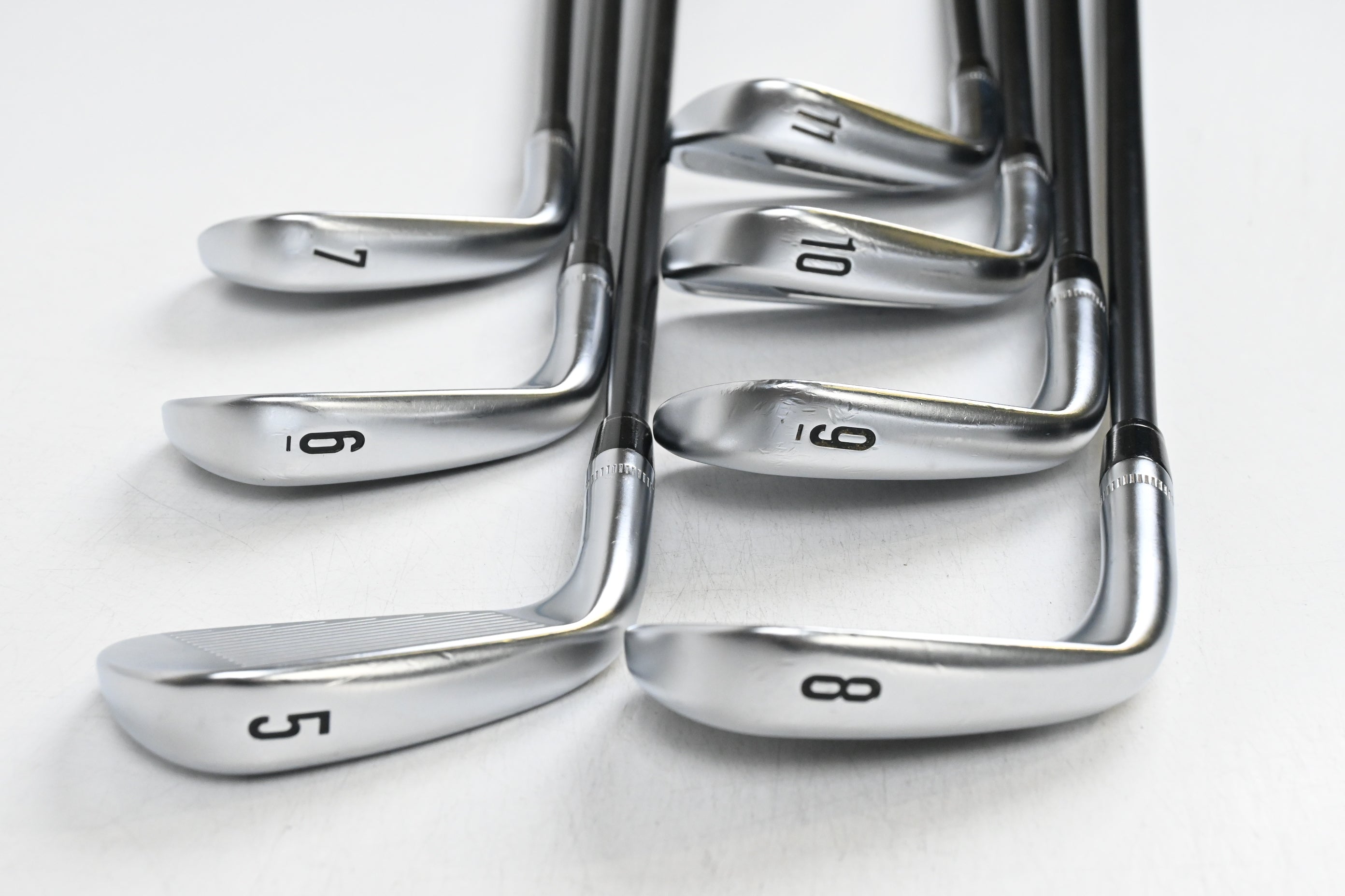 Callaway Apex CB 24 Irons / 5-PW+GW / Stiff Flex KBS TGI 100 Shafts