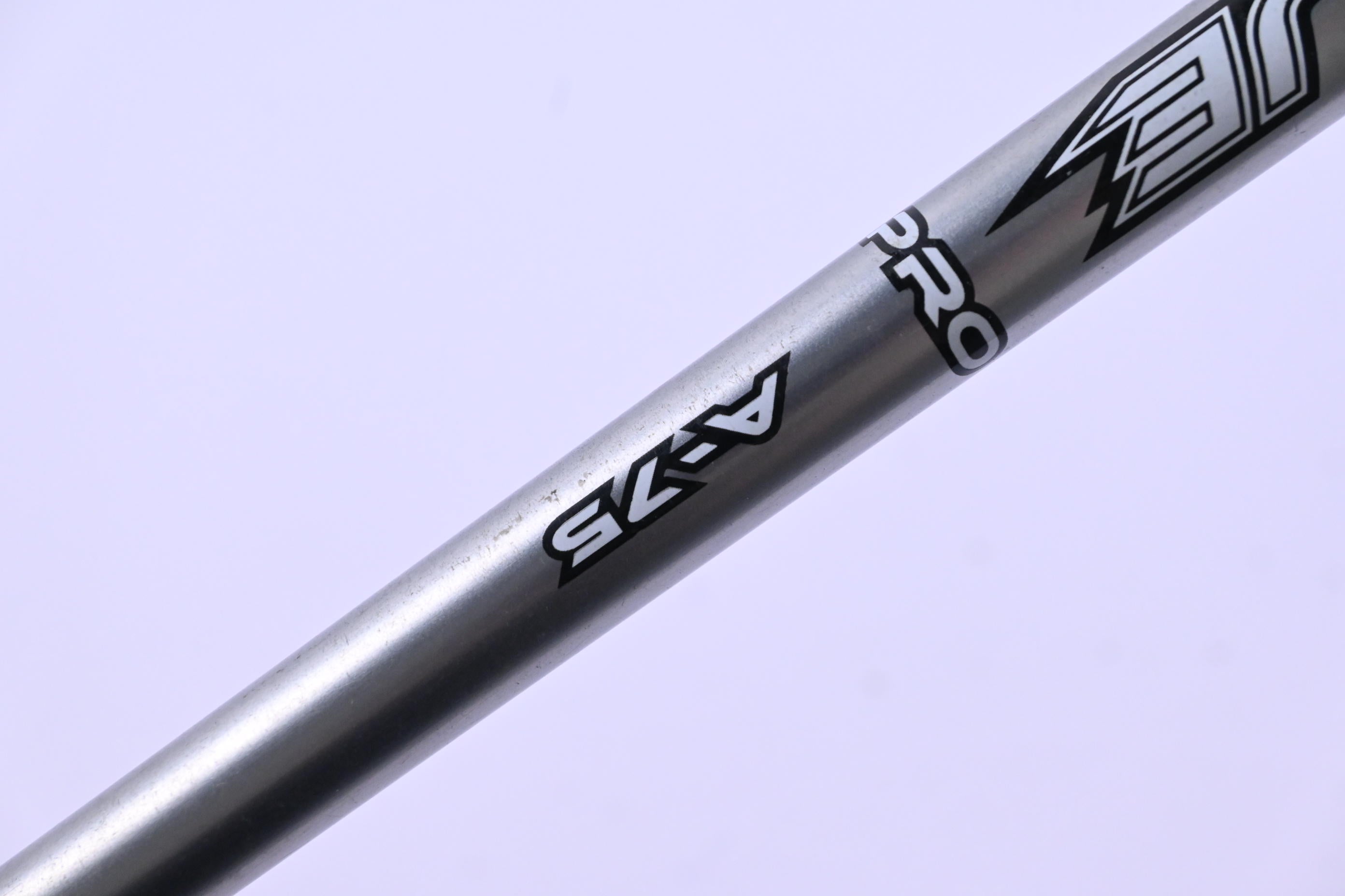 Cobra King F8 #4 Hybrid / 22 Degree / Senior Flex Aldila Rogue Pro 75 Shaft