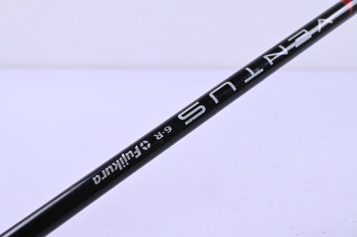 Taylormade Stealth #4 Hybrid / 22 Degree / Regular Flex Ventus Red 6 Shaft