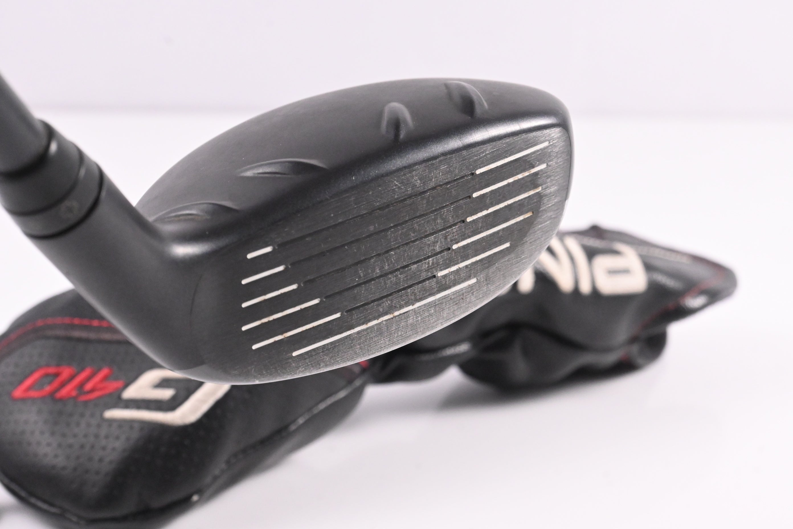 Left Hand Ping G410 #3 Hybrid / 19 Degree / Stiff Flex Ping Alta CB Red 70 Shaft