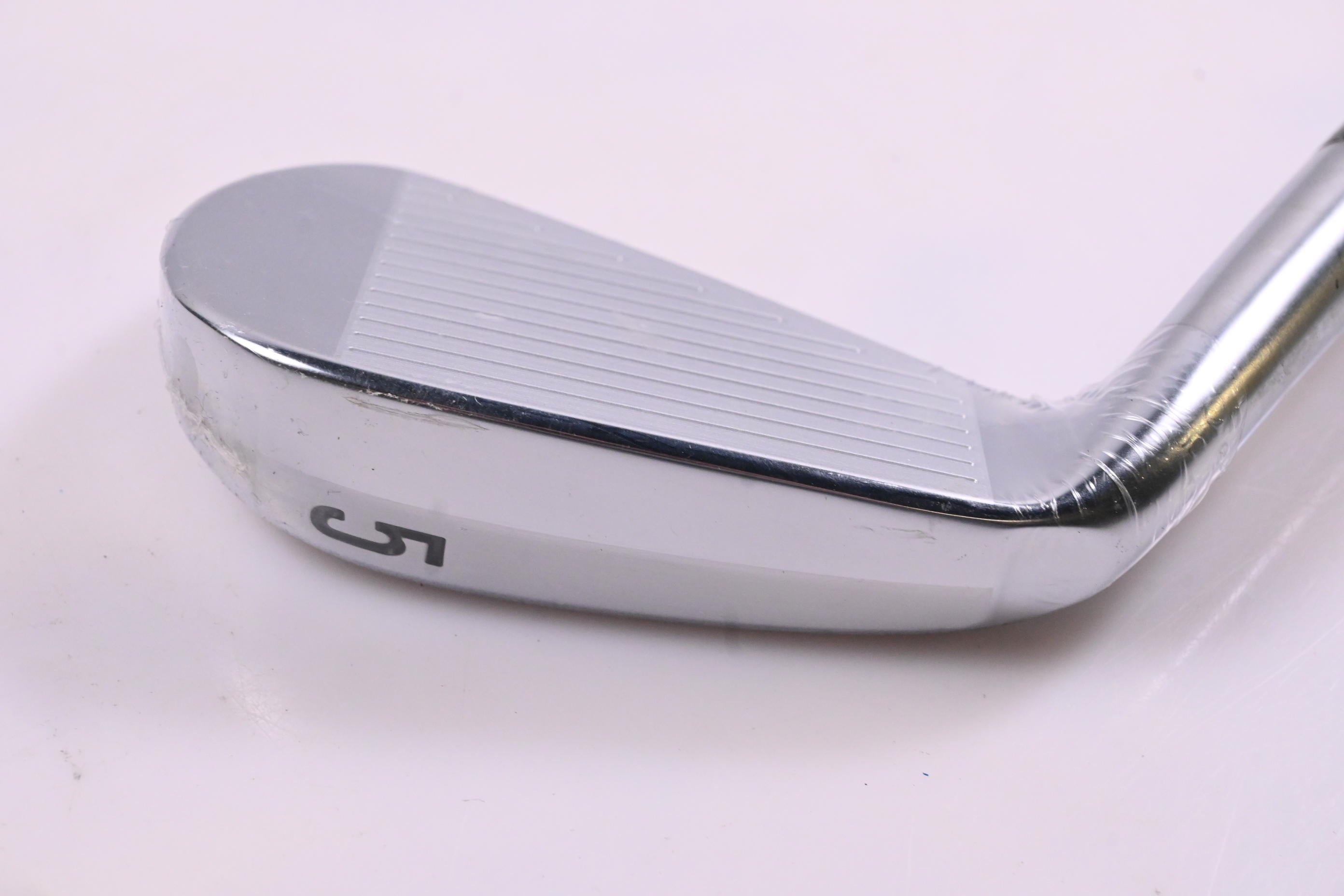 Srixon ZXi5 #5 Iron / 24 Degree / Stiff Flex UST Recoil 95 Shaft