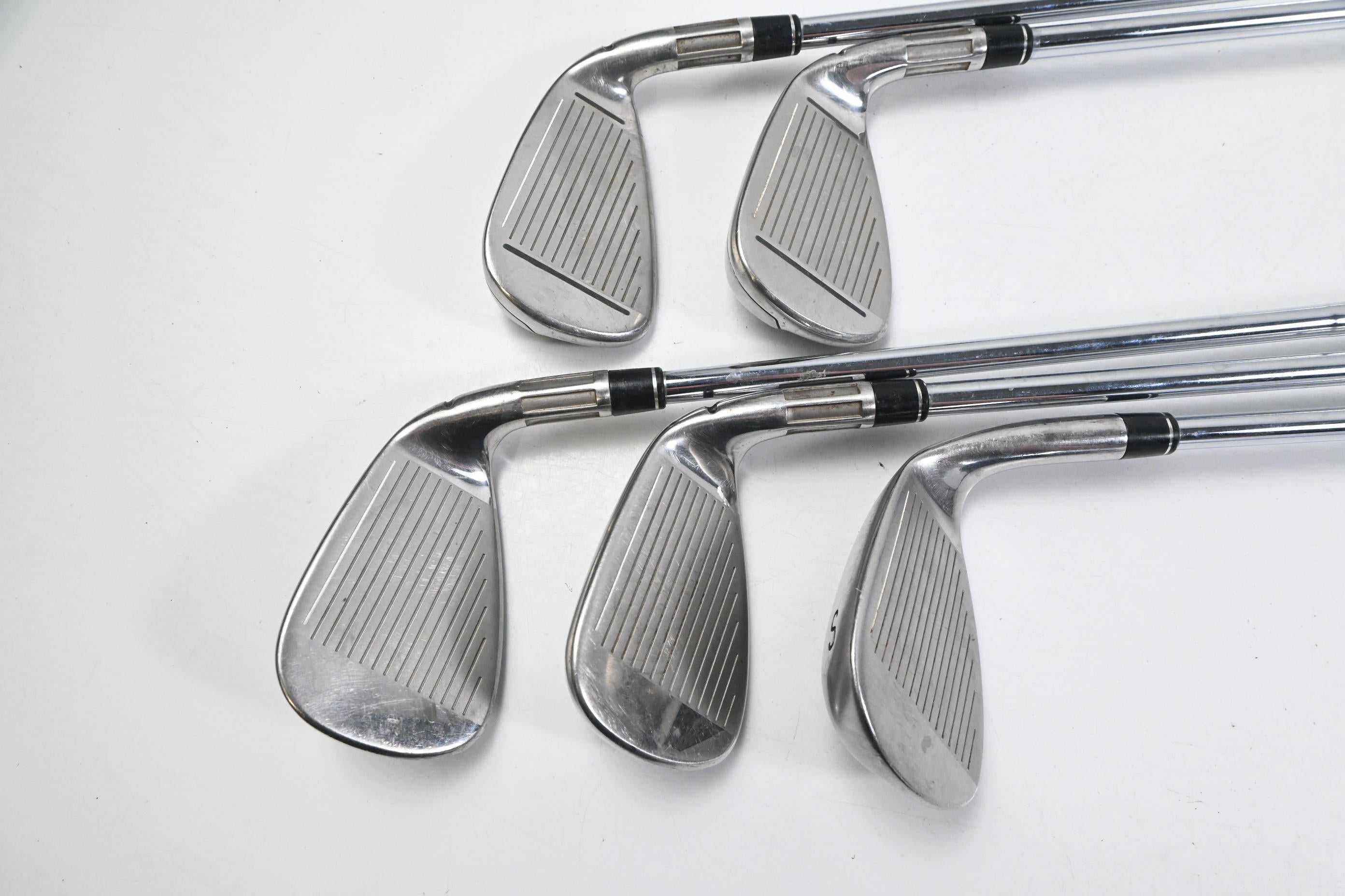 Left Hand Taylormade M4 Irons / 7-PW+SW / Regular Flex KBS MAX 85 Shafts
