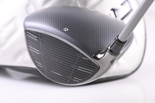 Taylormade Qi35 Driver / 10.5 Degree / Regular Flex Fujikura Air Speeder 50
