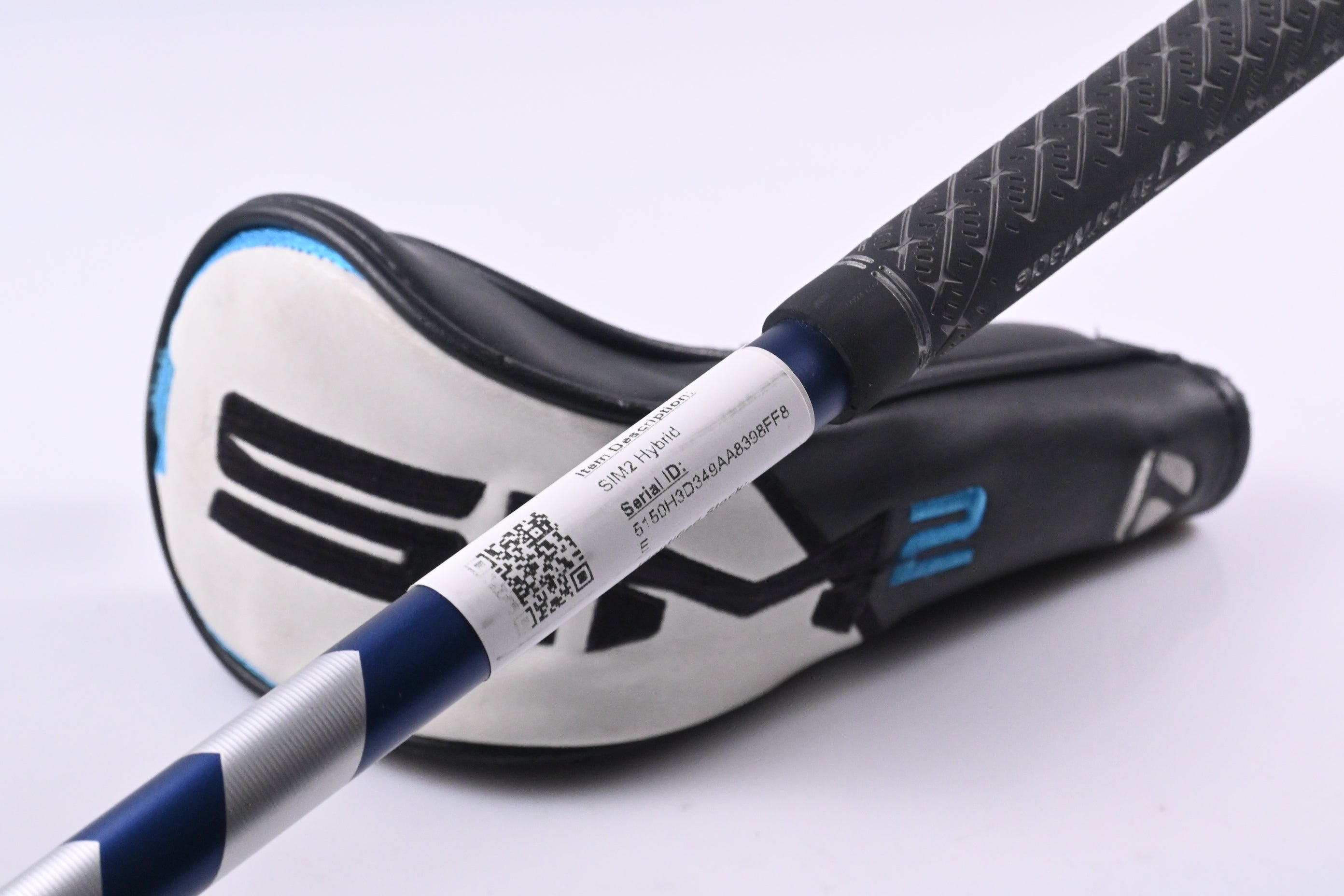 Taylormade SIM2 #3 Hybrid / 19.5 Degree / Stiff Flex Ventus Blue 7 Shaft