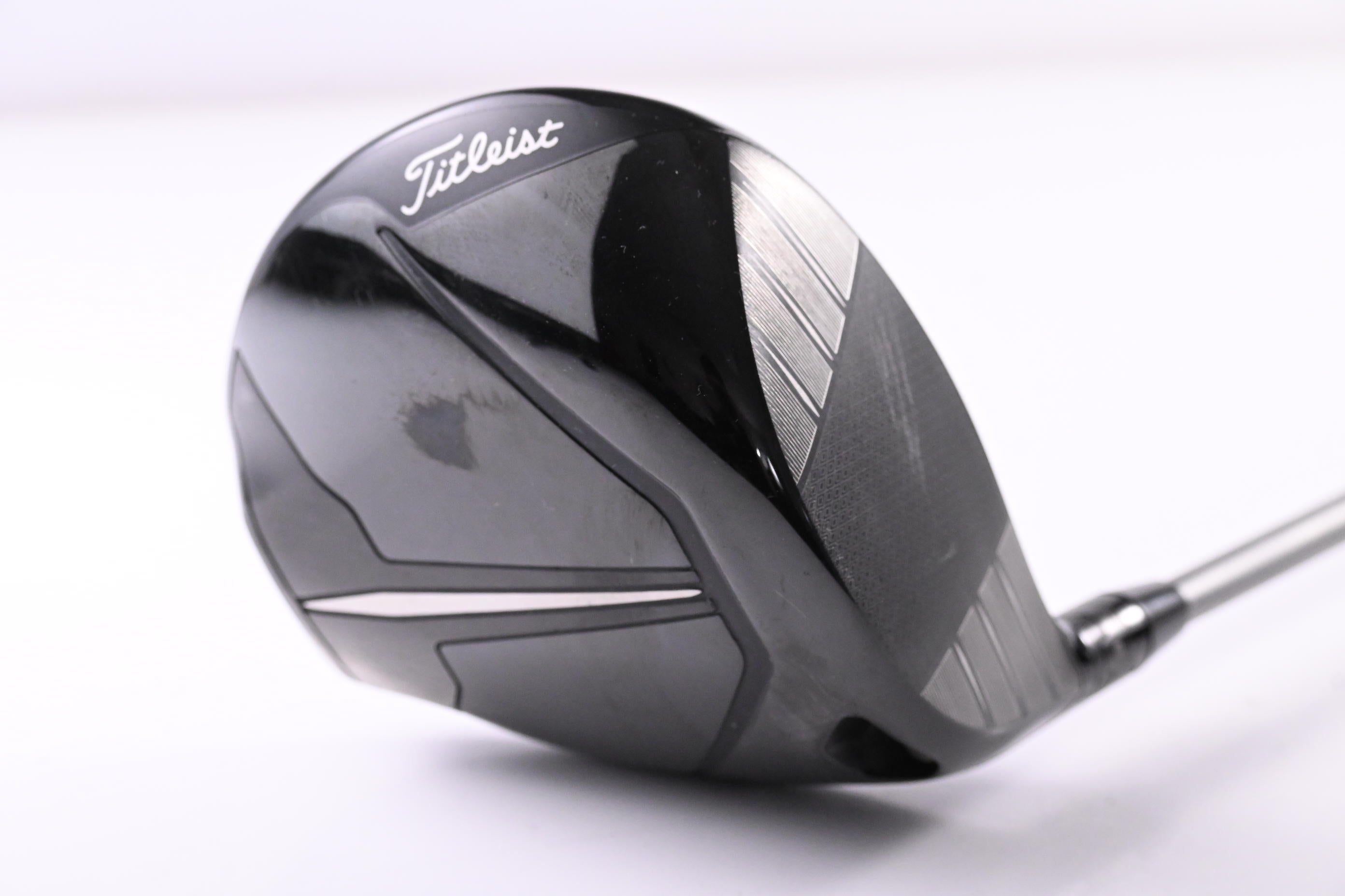 Titleist TSR2 Driver / 8 Degree / Stiff Flex Diamana D+ White 70 Shaft