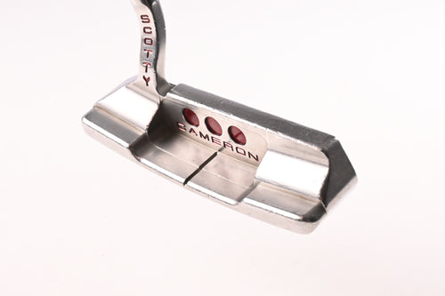 Scotty Cameron Studio Select Newport 2.5 Putter / 34 Inch