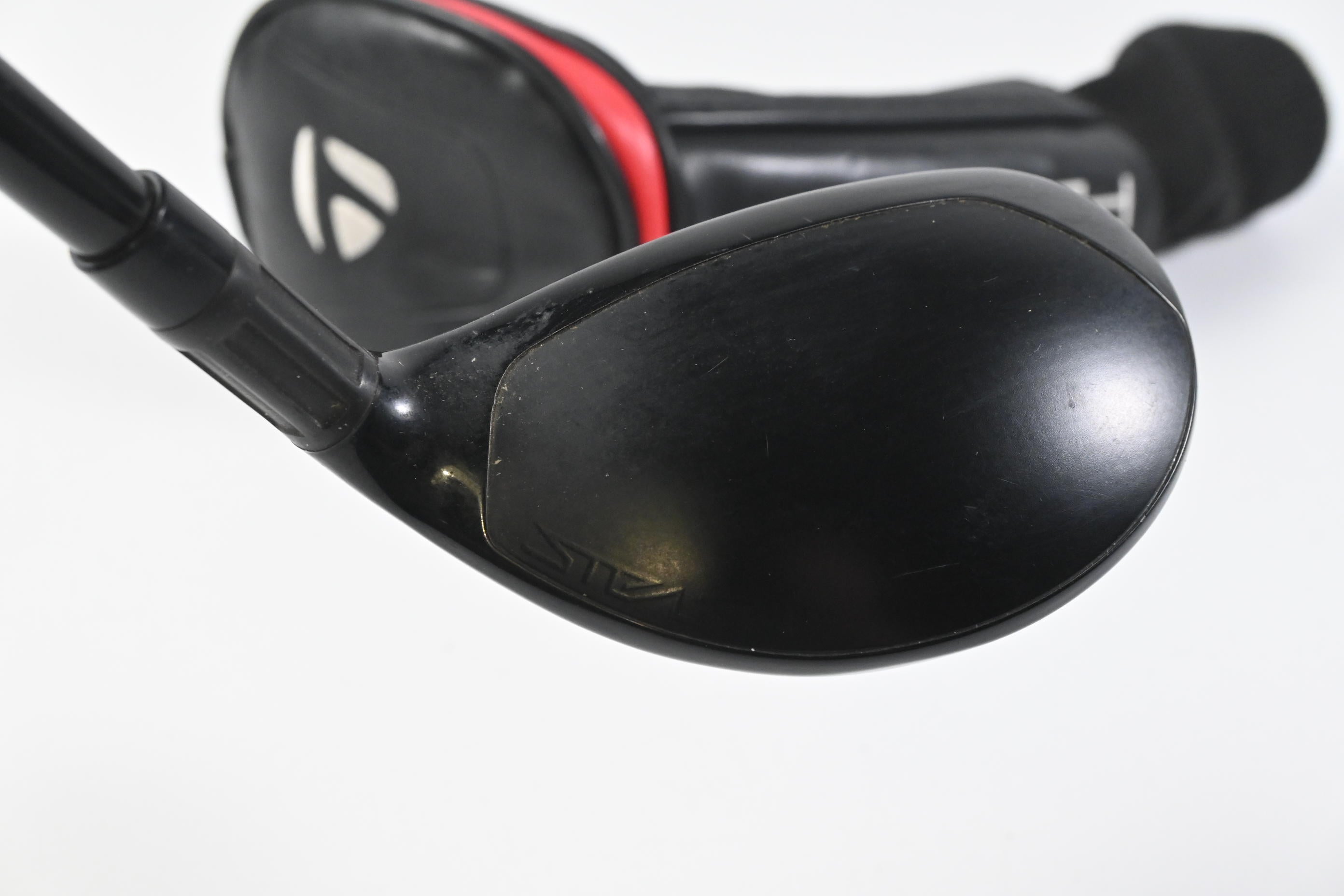 Taylormade Stealth #4 Hybrid / 22 Degree / Regular Flex Fujikura Ventus Red 6