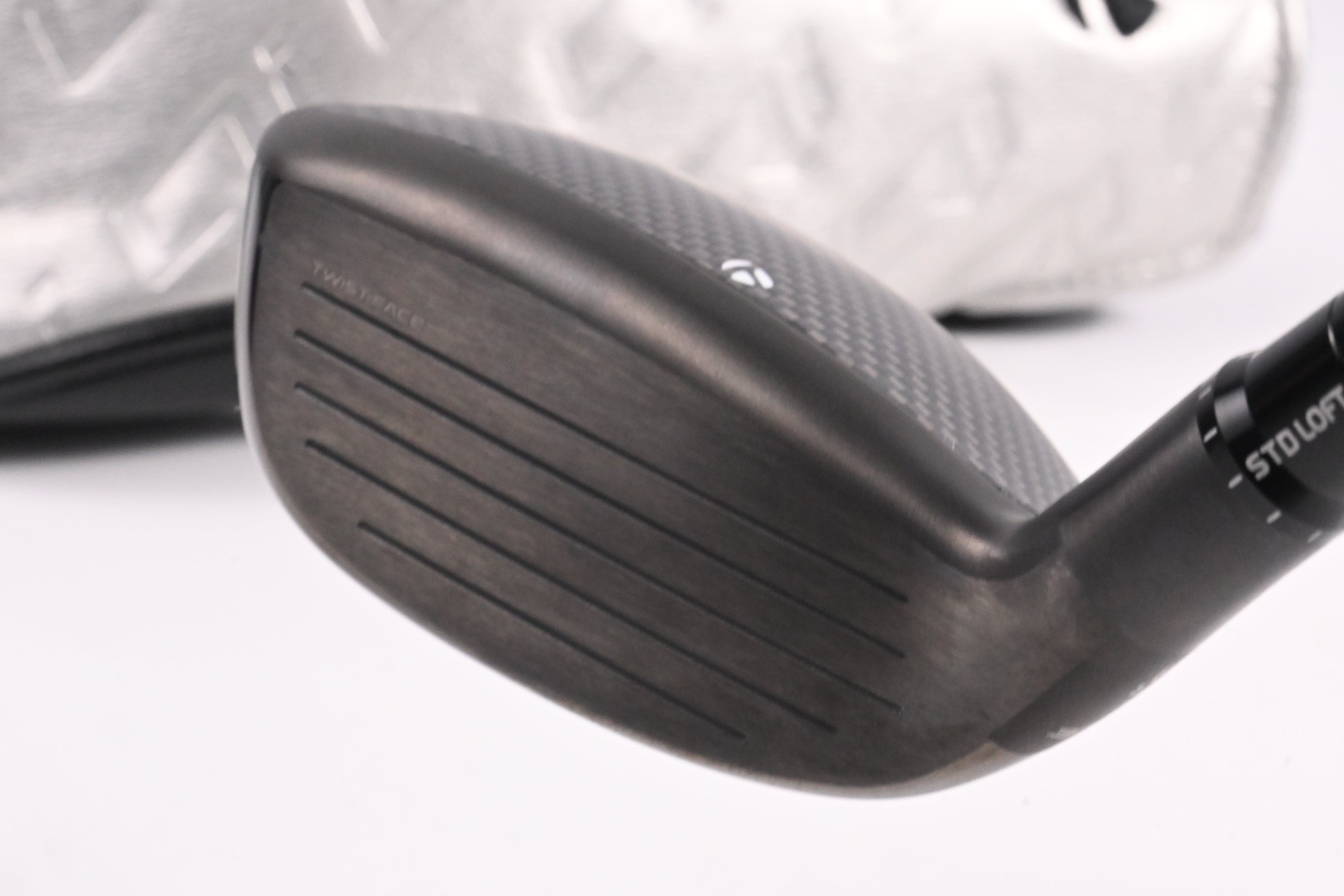 Taylormade Qi35 #3 Hybrid / 19 Degree / Stiff Flex Fujikura Ventus Blue '25 7