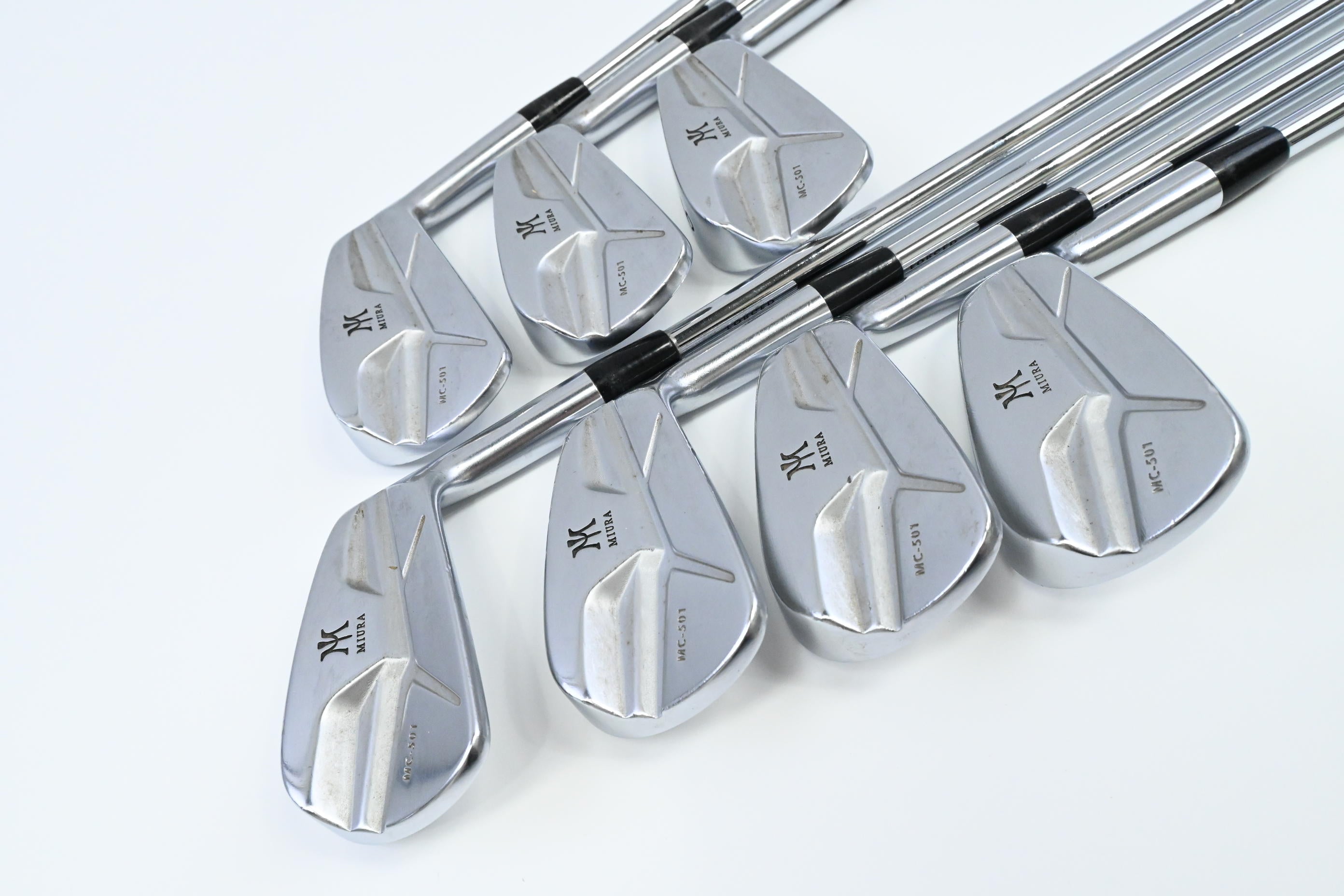 Miura MC-501 2018 Irons / 4-PW / Stiff Flex Dynamic Gold 120 S300 Shafts