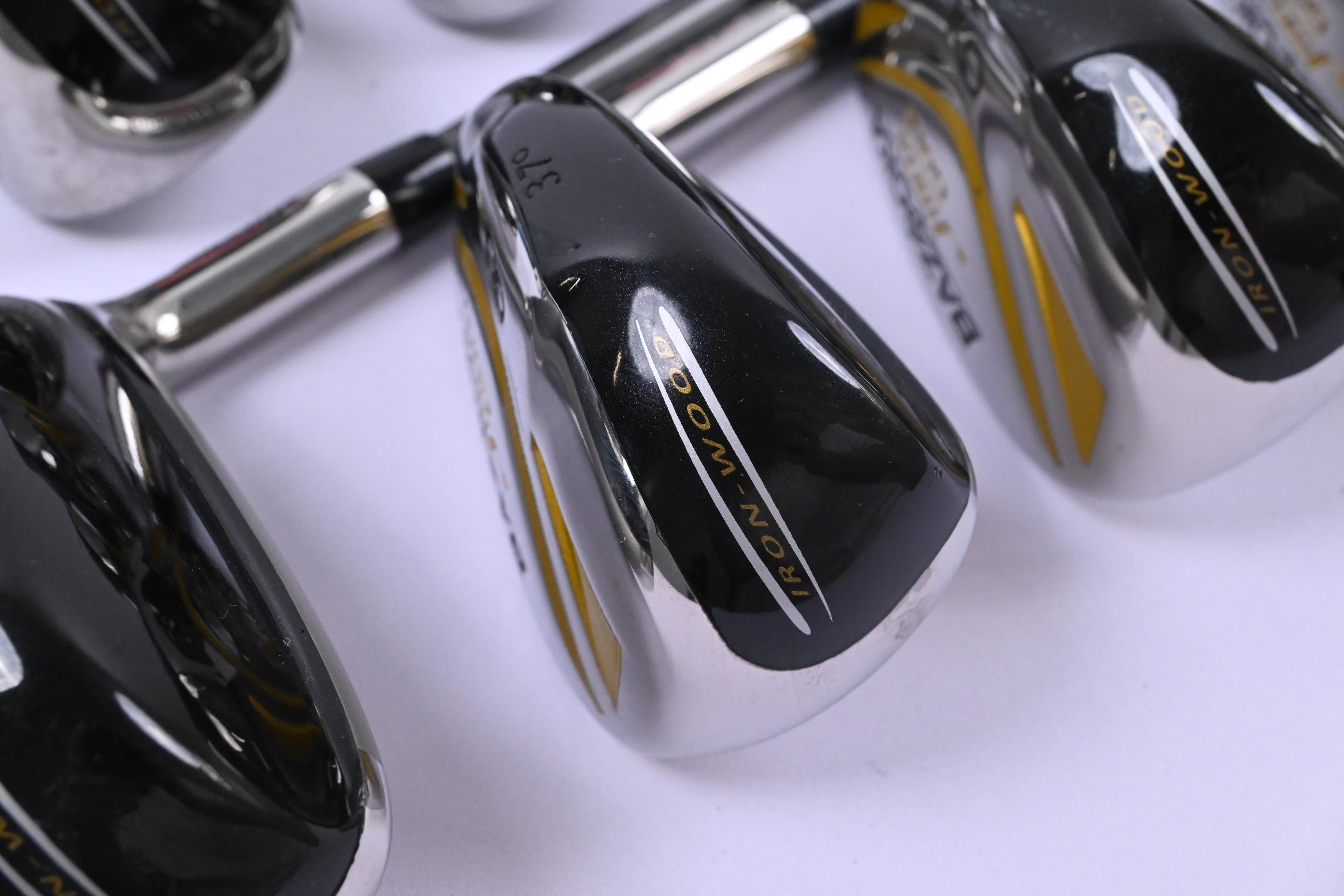 Tour Edge Bazooka J-Max Gold Irons / 4-PW / Regular Flex Tour Edge 74 Shafts