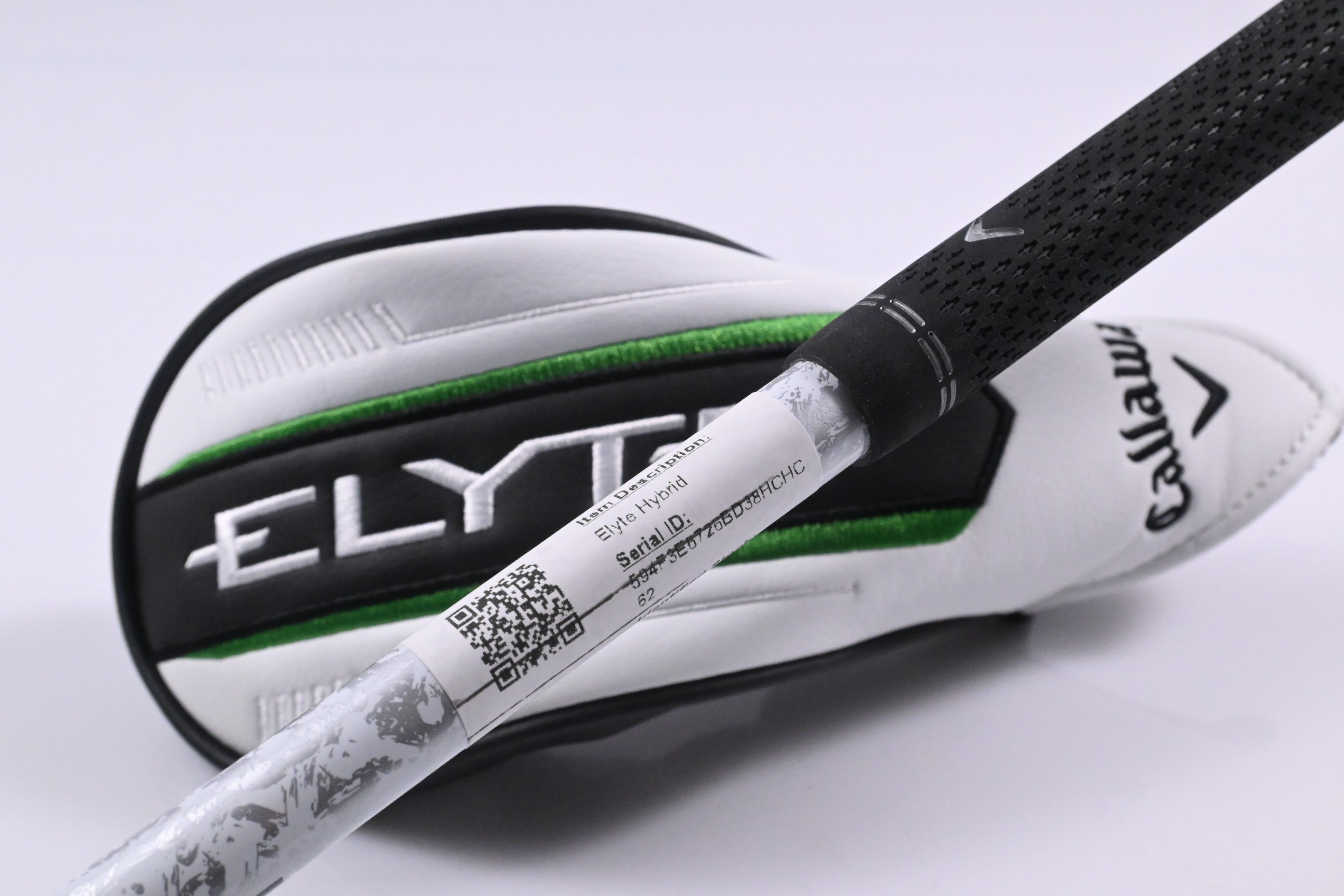 Callaway Elyte X #4 Hybrid / 21 Degree / Regular Flex Denali Charcoal 60 Shaft