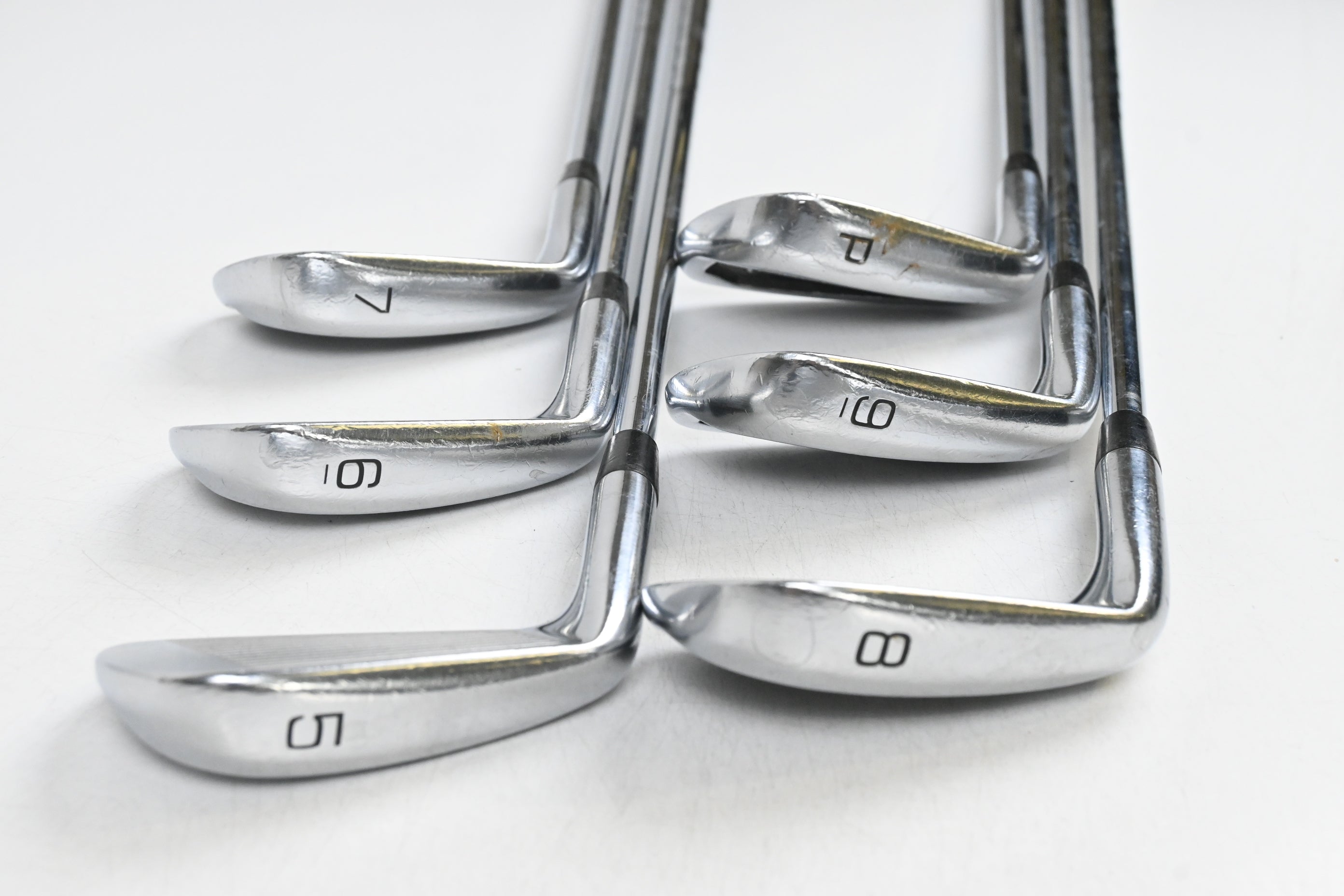 Mizuno JPX 825 Pro Irons / 5-PW / Regular Flex Dynalite Gold XP R300 Shafts