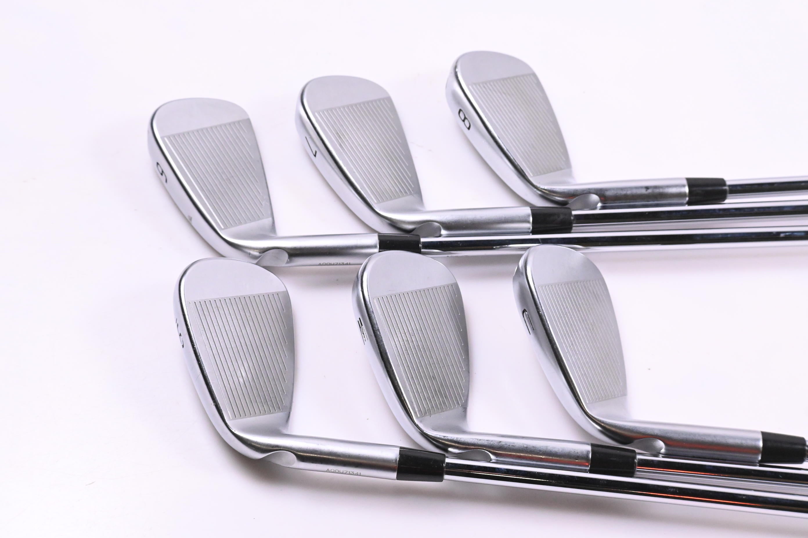 Ping i230 Irons / 6-PW+GW / Black Dot / Stiff Flex Elevate MPH 95 Shafts