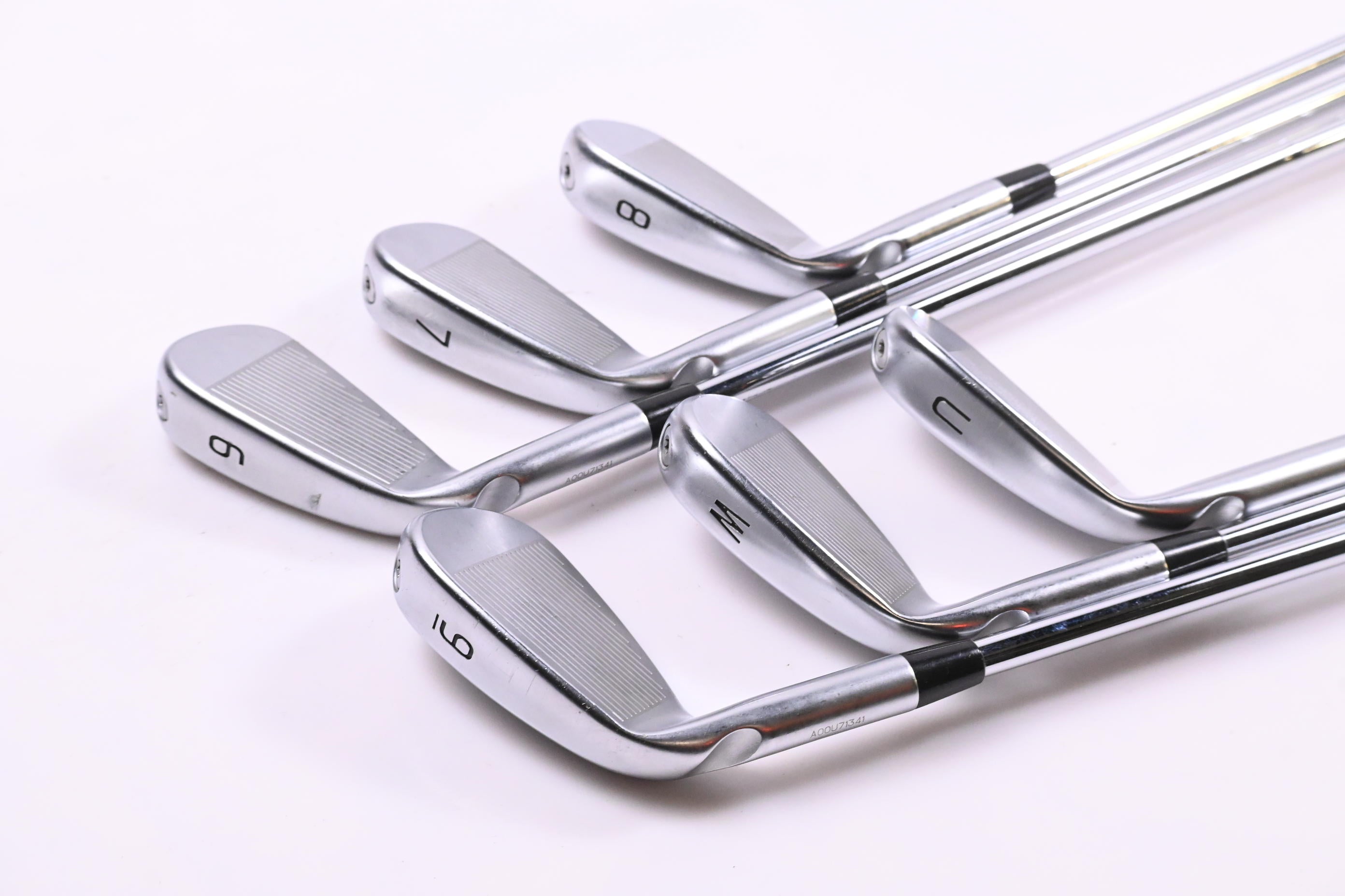 Ping i230 Irons / 6-PW+GW / Black Dot / Stiff Flex Elevate MPH 95 Shafts