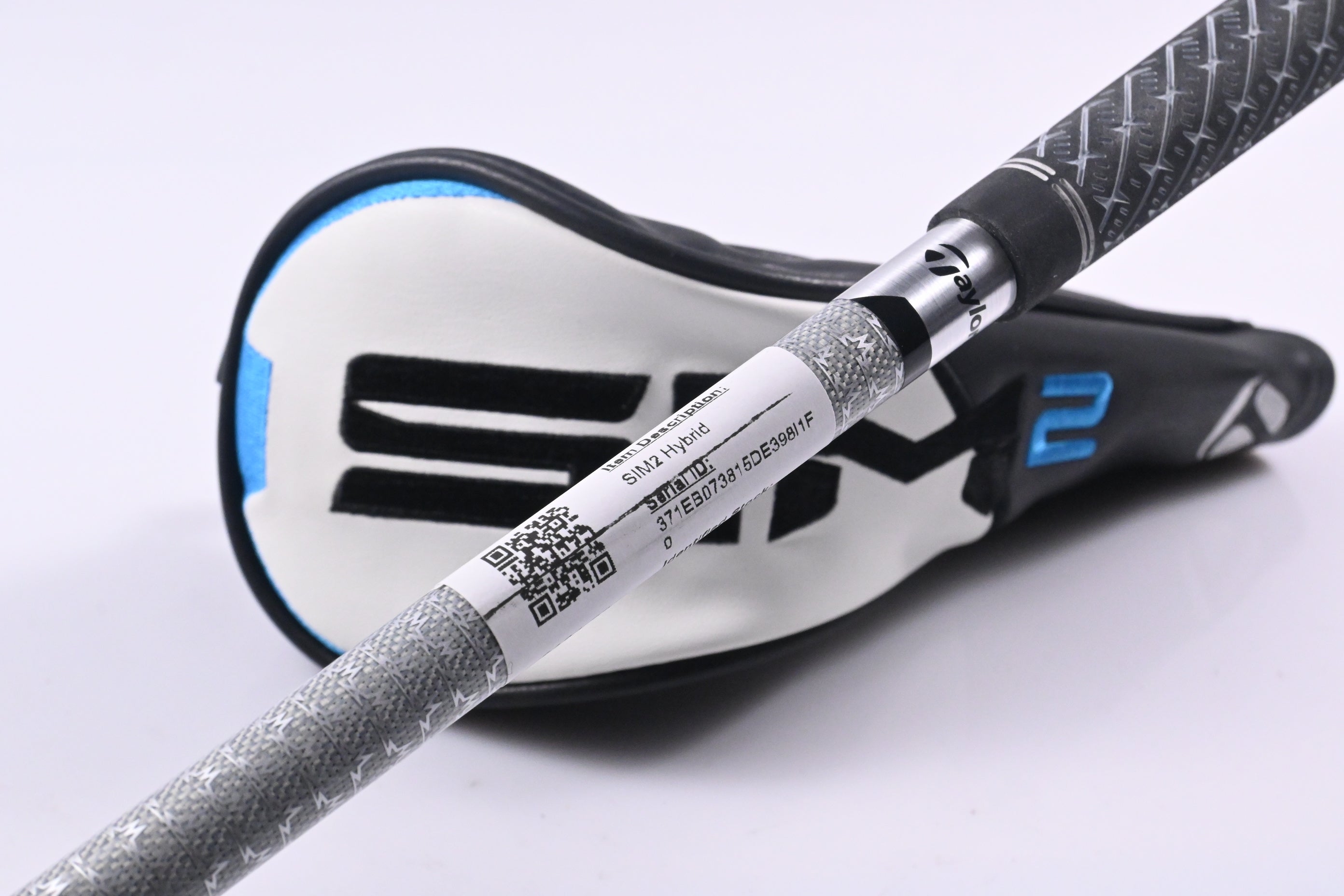 Taylormade SIM2 #4 Hybrid / 22 Degree / Regular Flex Tensei AV Raw Blue 70