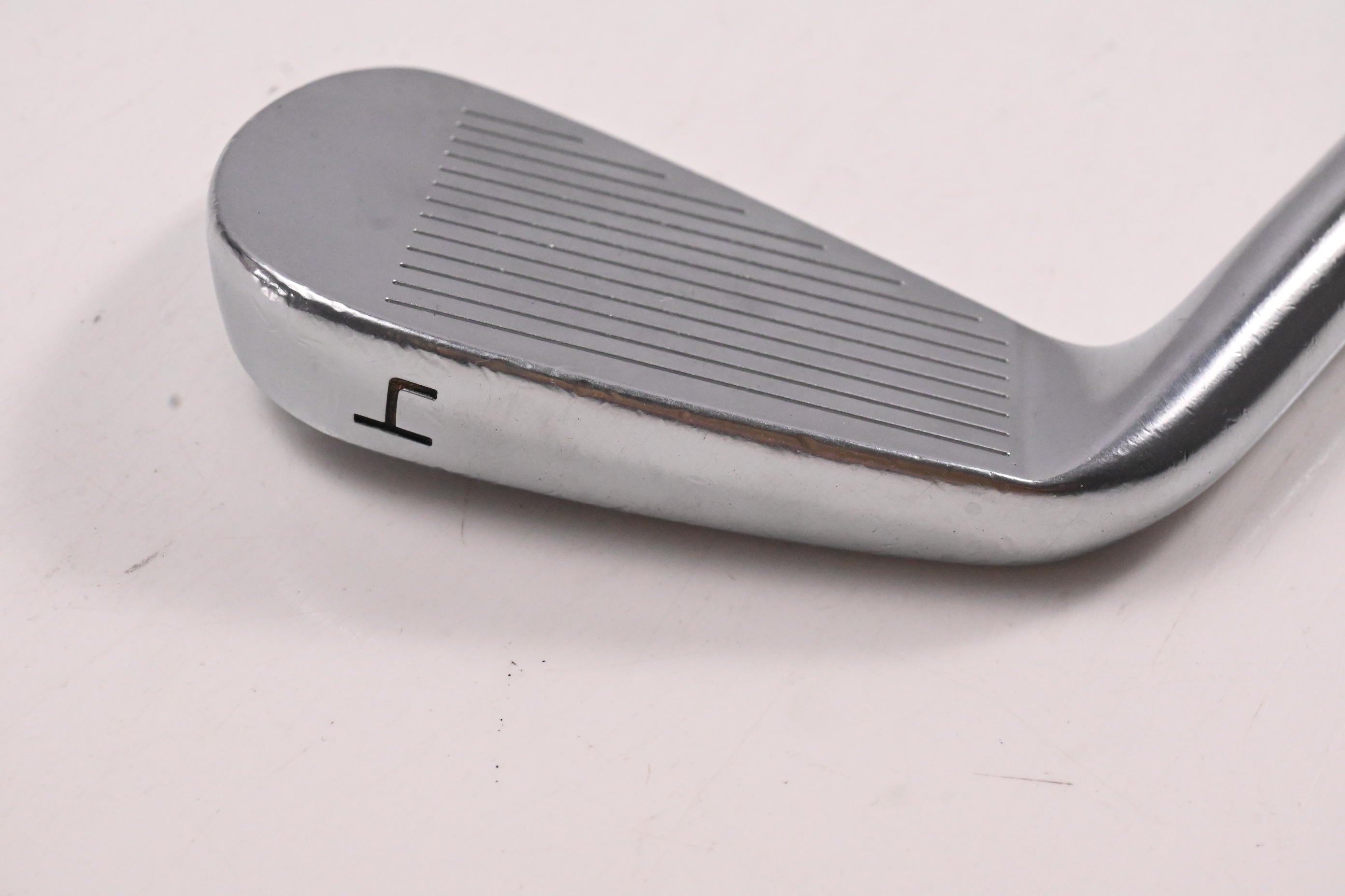 Taylormade P7MB 2020 #4 Iron / 24 Degree / X-Flex UST Mamiya LinQ Blue 75 Shaft