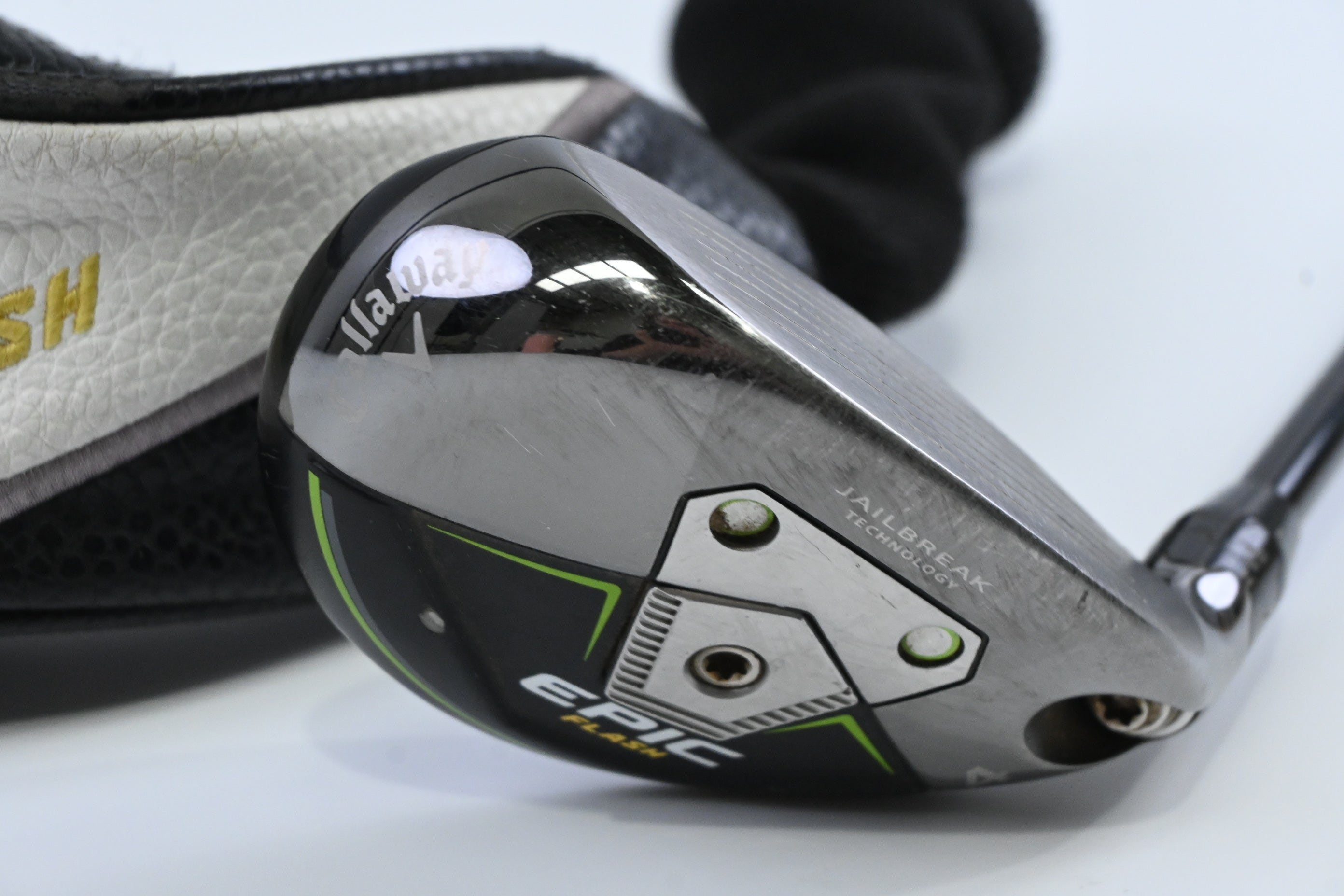 Callaway Epic Flash #4 Hybrid / 21 Degree / Regular Flex Tensei AV White 65