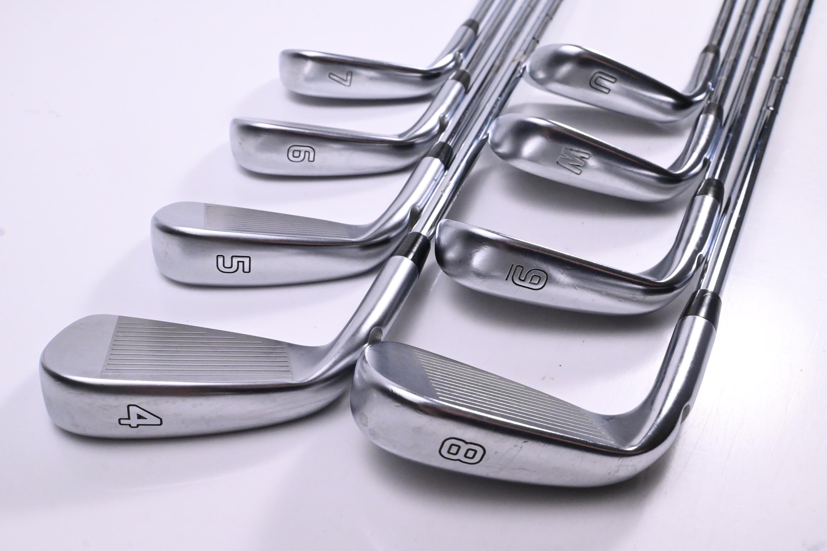 Ping i210 Irons / 4-PW+UW / Green Dot / Stiff Flex Dynamic Gold S300 Shafts