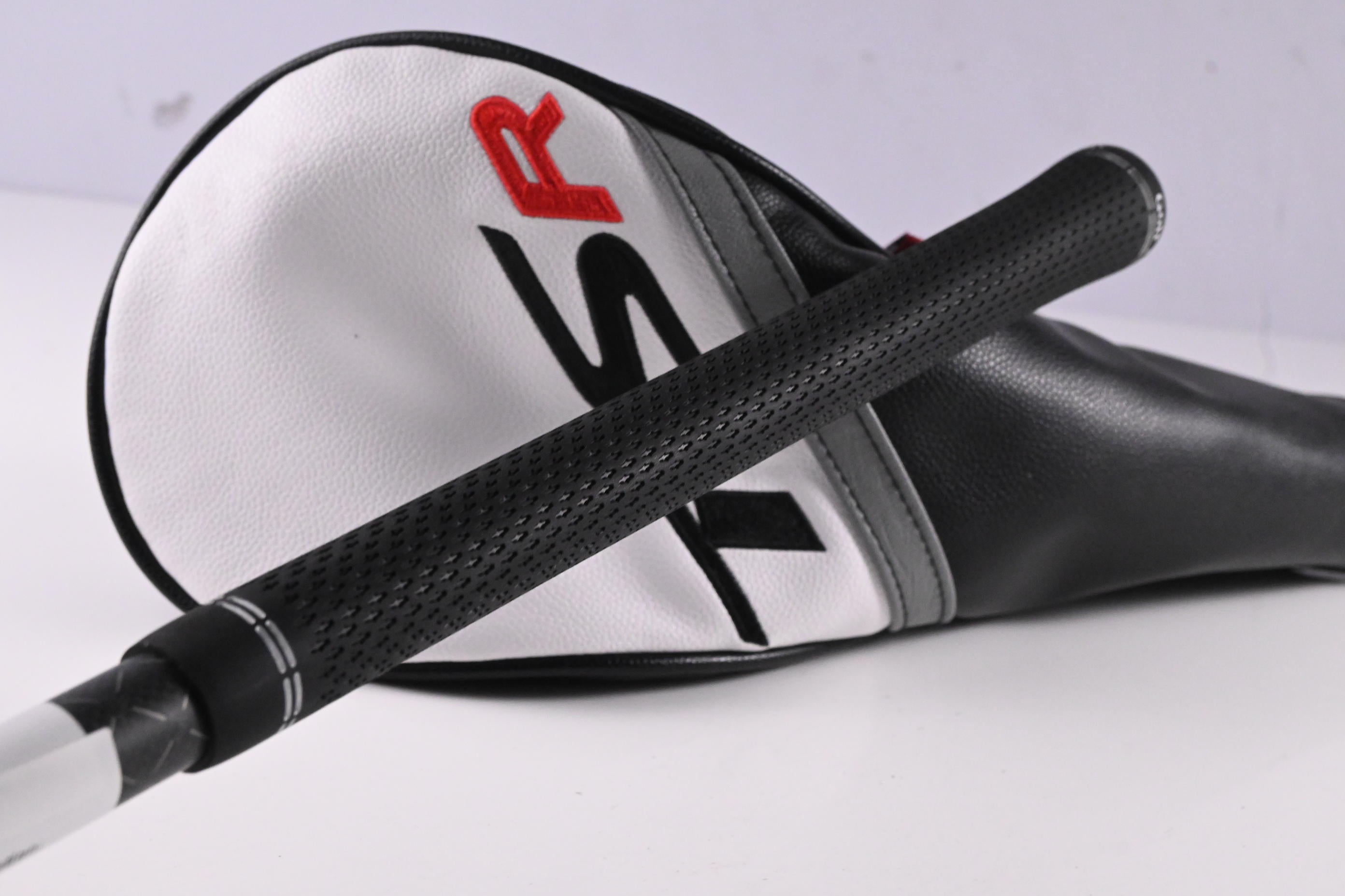 Titleist TSR3 Driver / 9 Degree / Stiff Flex Tensei 1K Black 65 Shaft