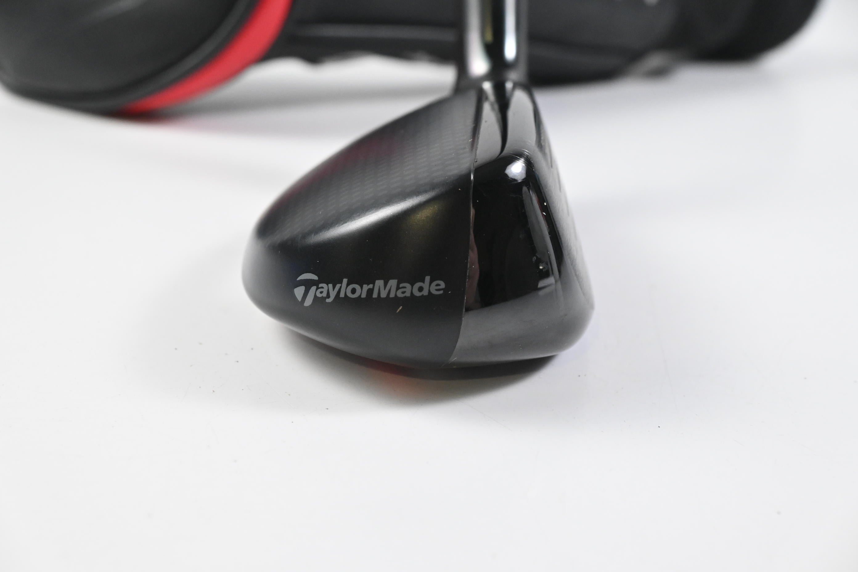 Taylormade Stealth Plus #3 Hybrid / 19.5 Degree / Stiff Flex Hzrdus Smoke RDX 80