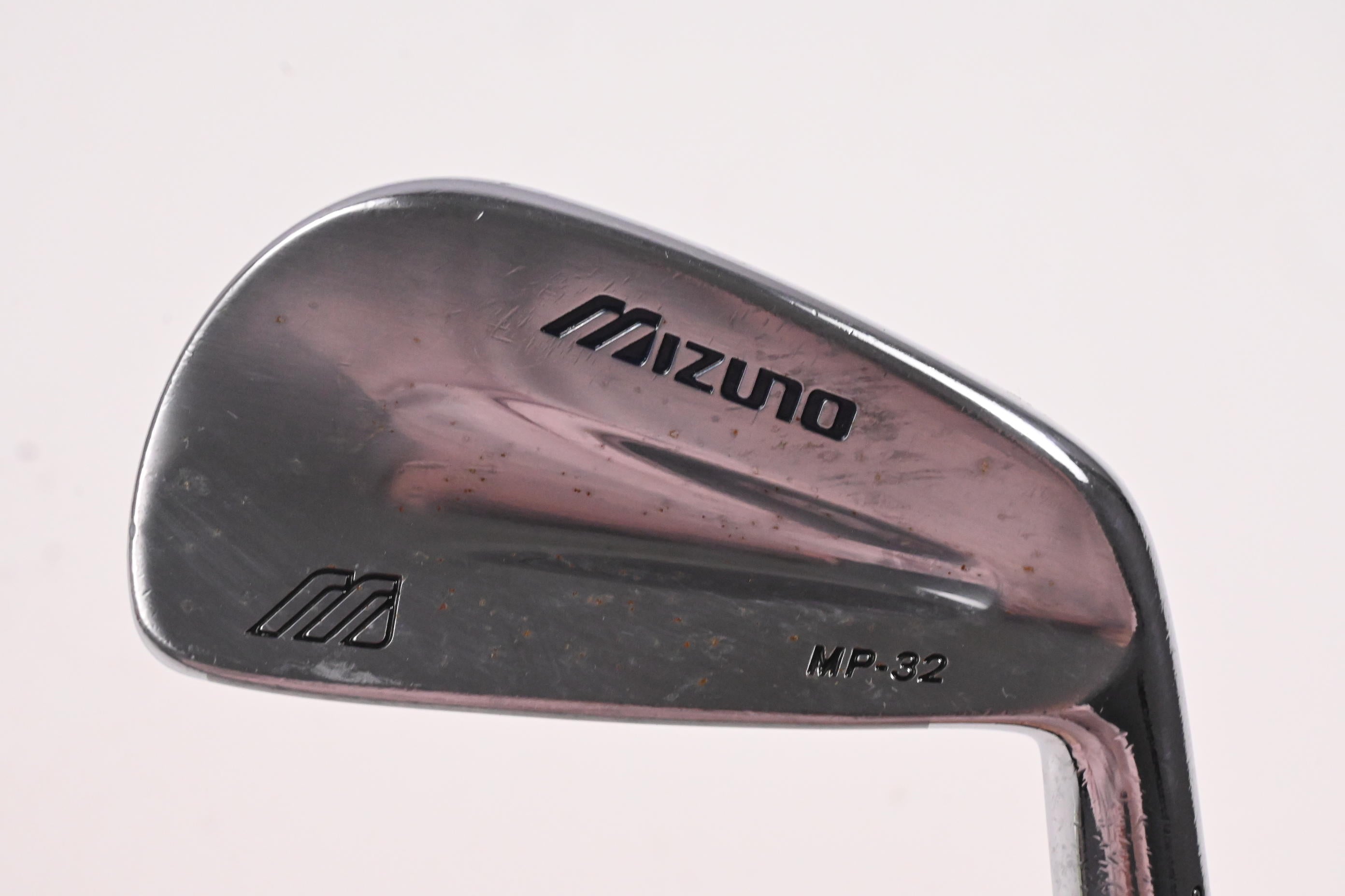 Mizuno MP-32 #4 Iron / 24 Degree / Regular Flex Dynamic Gold R300 Shaft