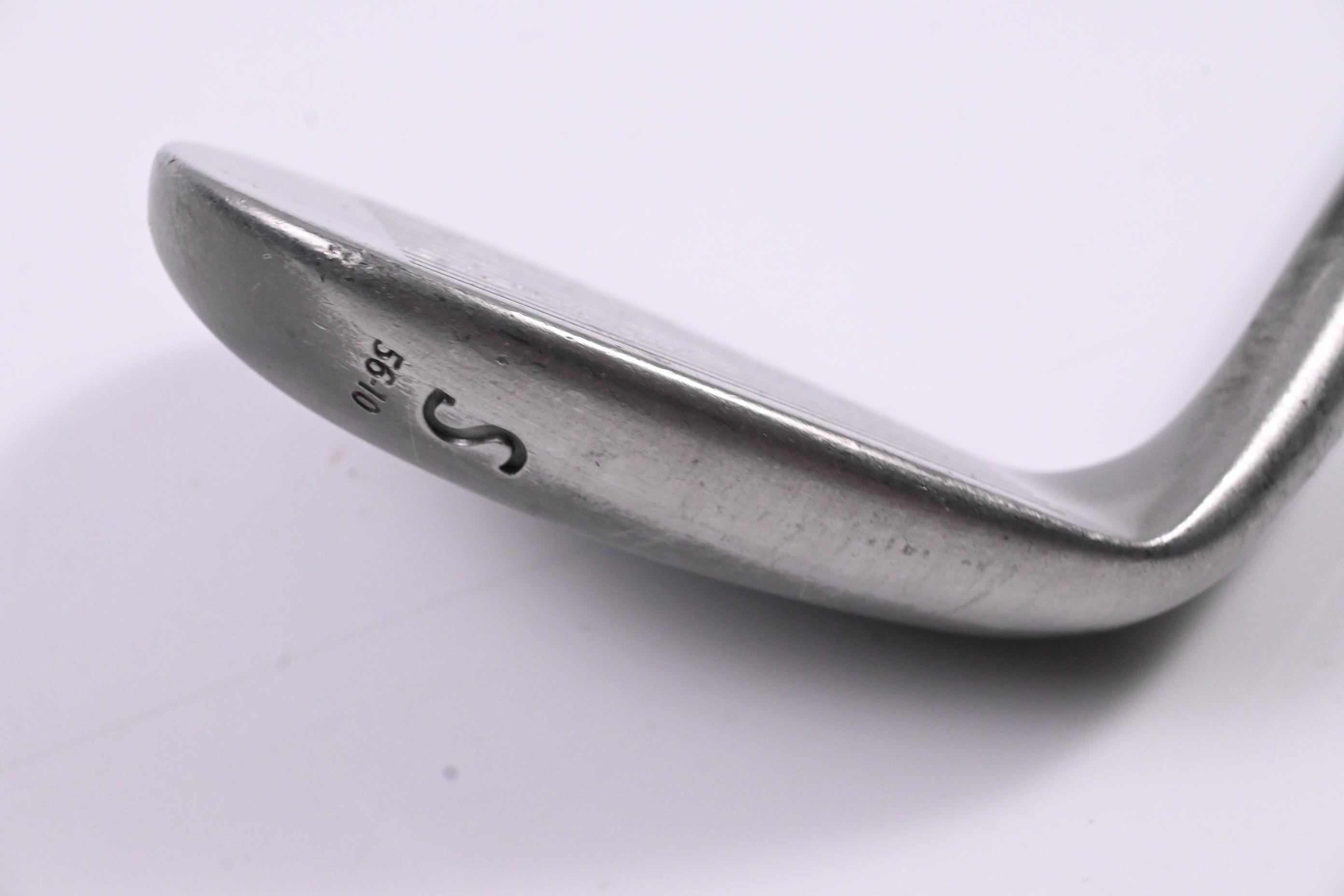 Wilson TW7 Sand Wedge / 55 Degree / Wedge Flex Dynamic Gold Shaft