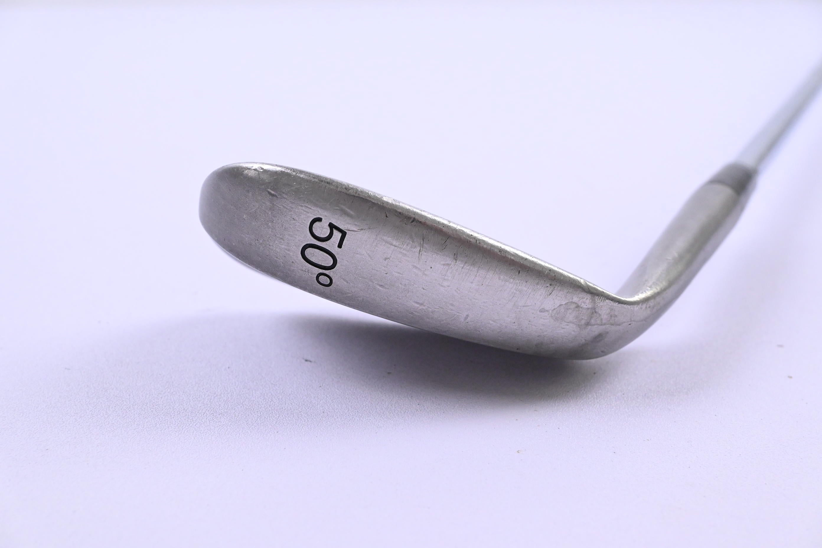 MD Golf Superstrong Players Gap Wedge / 50 Degree / Regular Flex Dynamic Gold