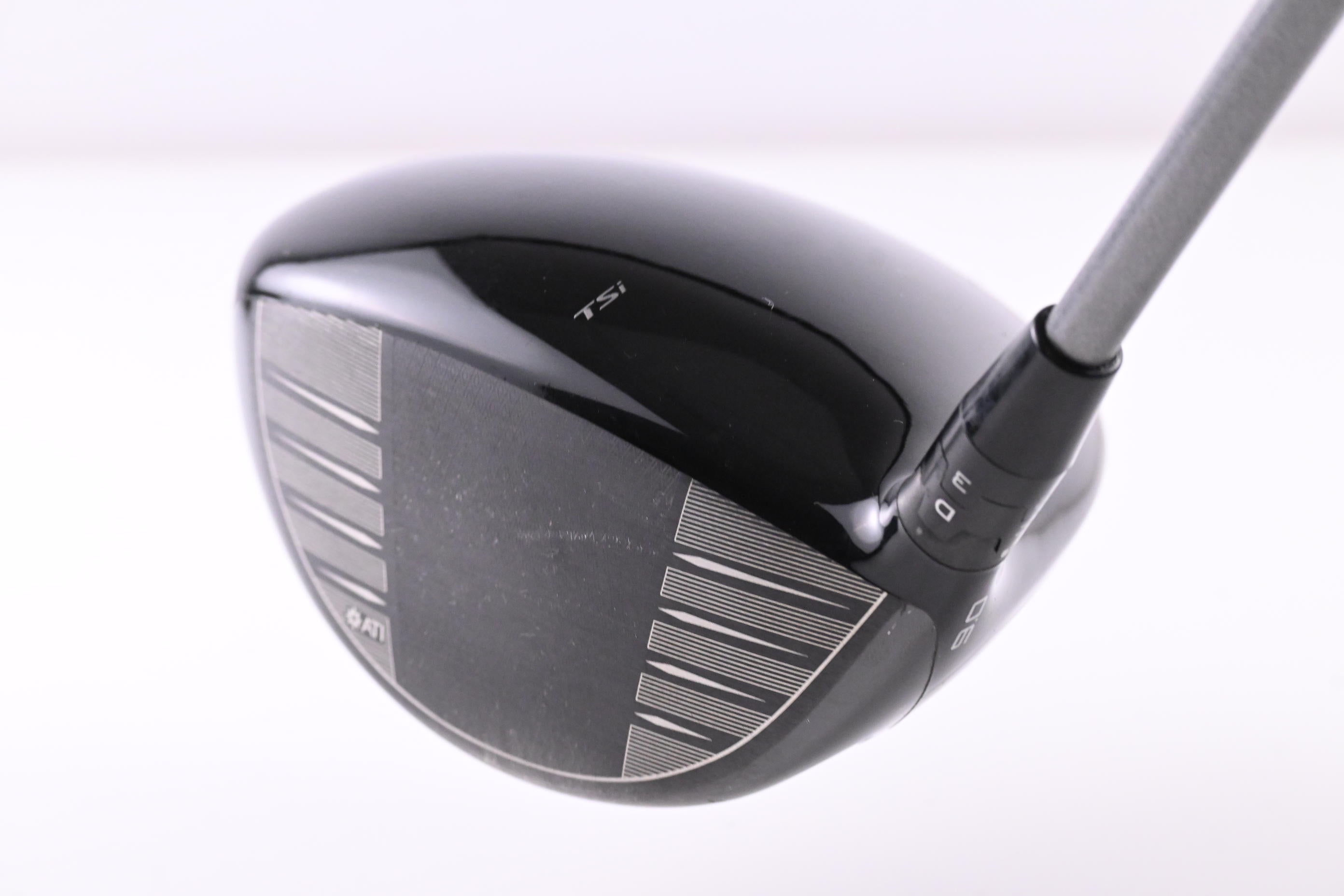 Titleist TSi3 Driver / 9 Degree / Stiff Flex Graphite Design Tour AD XC-6 Shaft