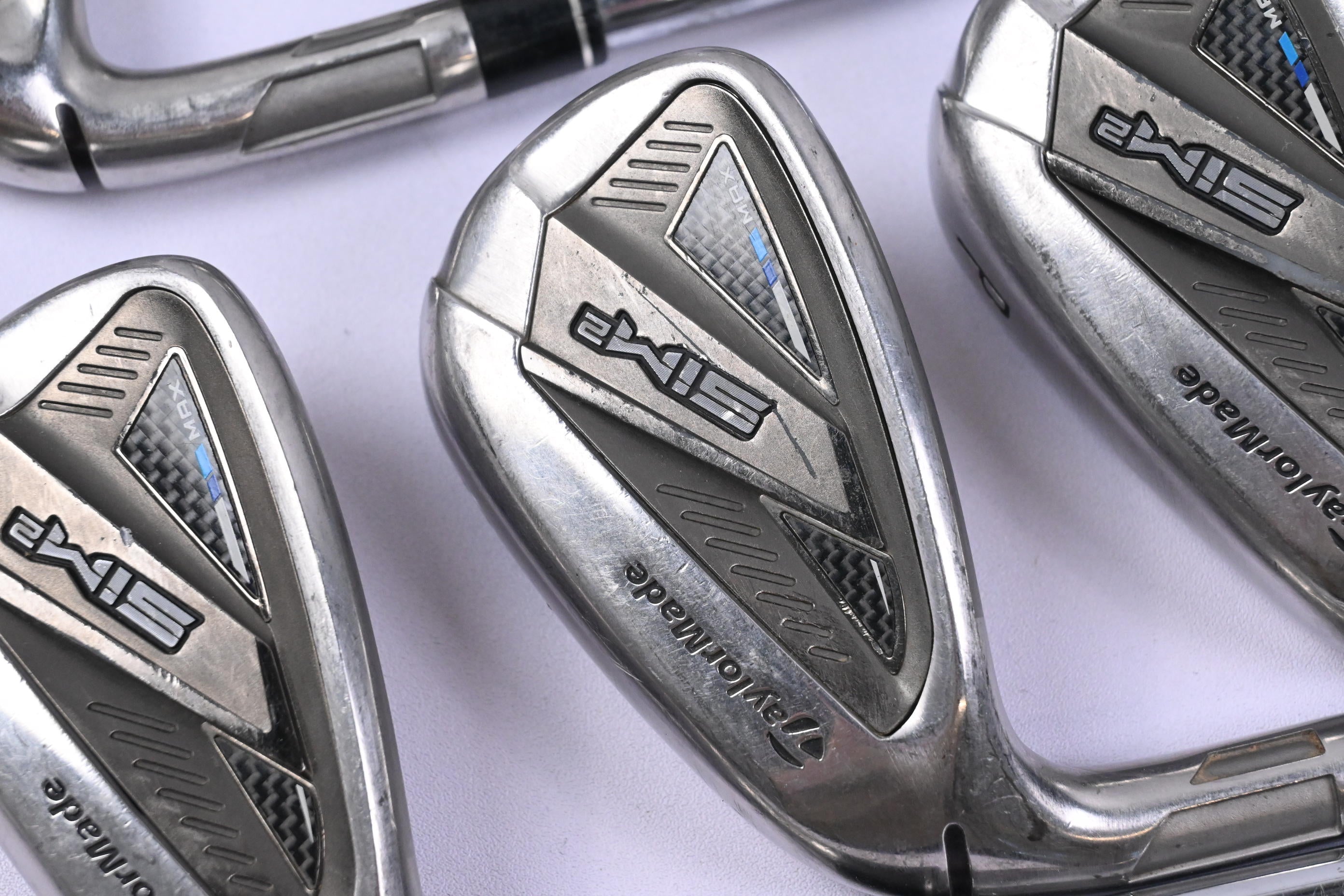Taylormade SIM2 Max Irons / 4-SW / Stiff Flex Elevate 95 Shafts