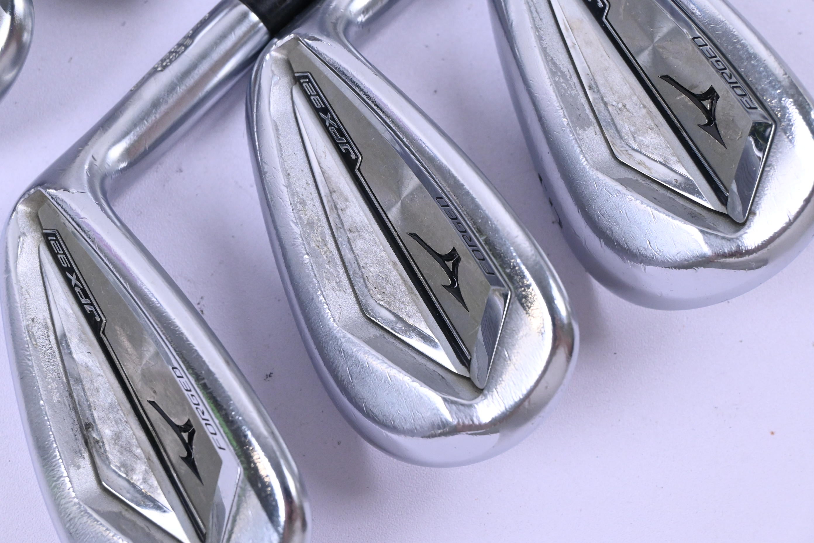 Mizuno JPX 921 Forged Irons / 6-PW+GW / Regular Flex SteelFiber i80 Shafts