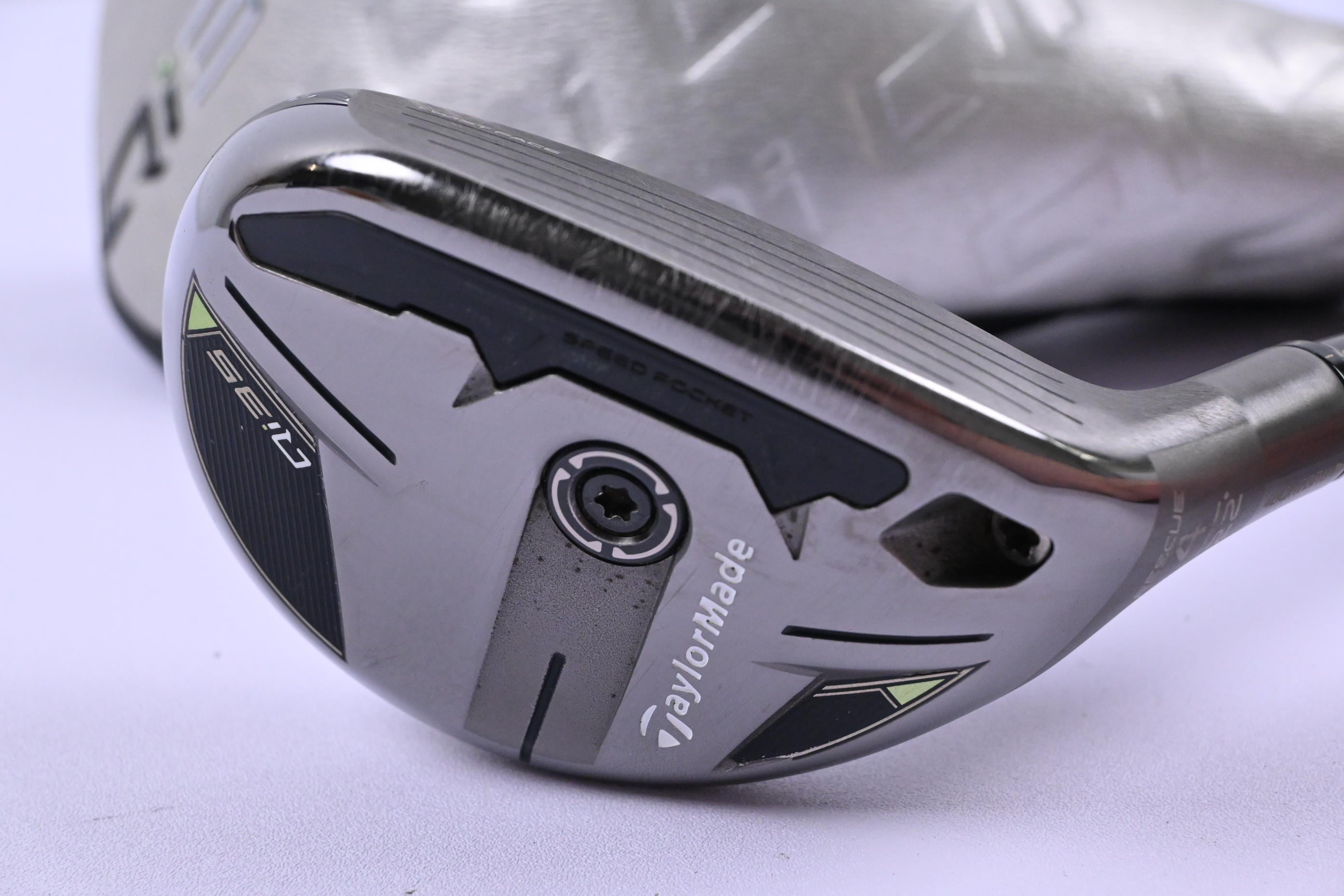 Taylormade Qi35 #4 Hybrid / 22 Degree / Regular Flex Fujikura Ventus Blue 6 HB