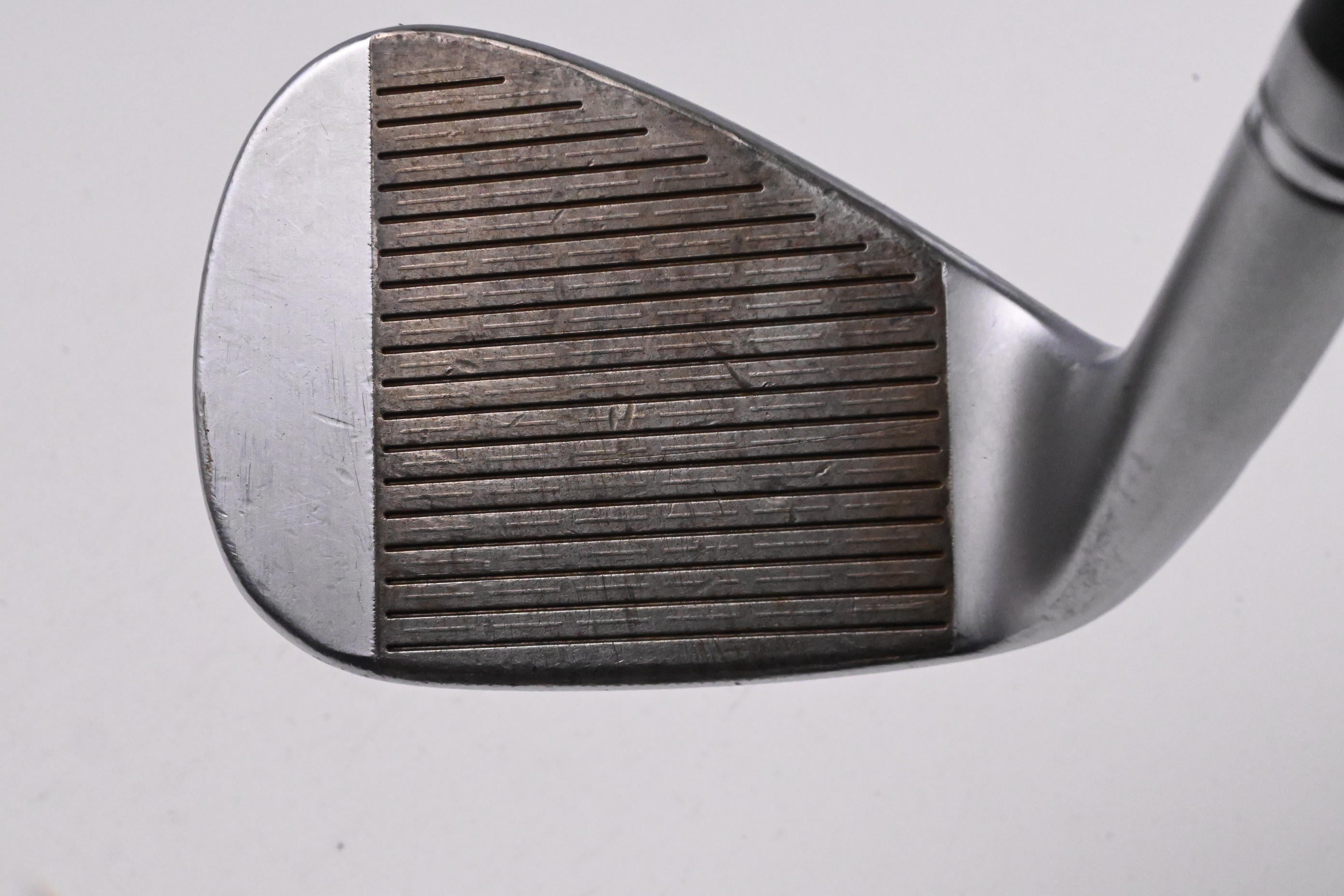 Taylormade Milled Grind 3 Sand Wedge / 54 Degree / Wedge Flex KBS HI-Rev 2.0 115
